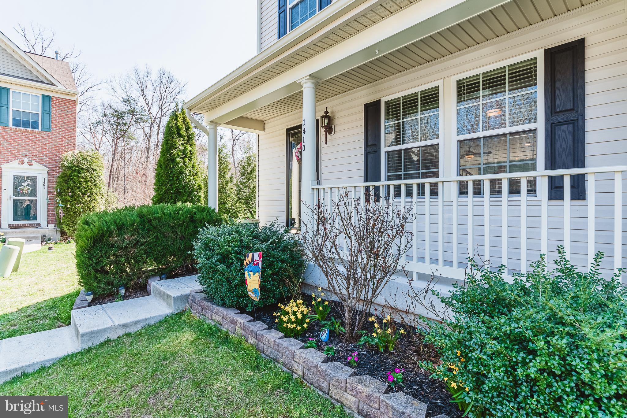 AUTUMN RUN - Residential