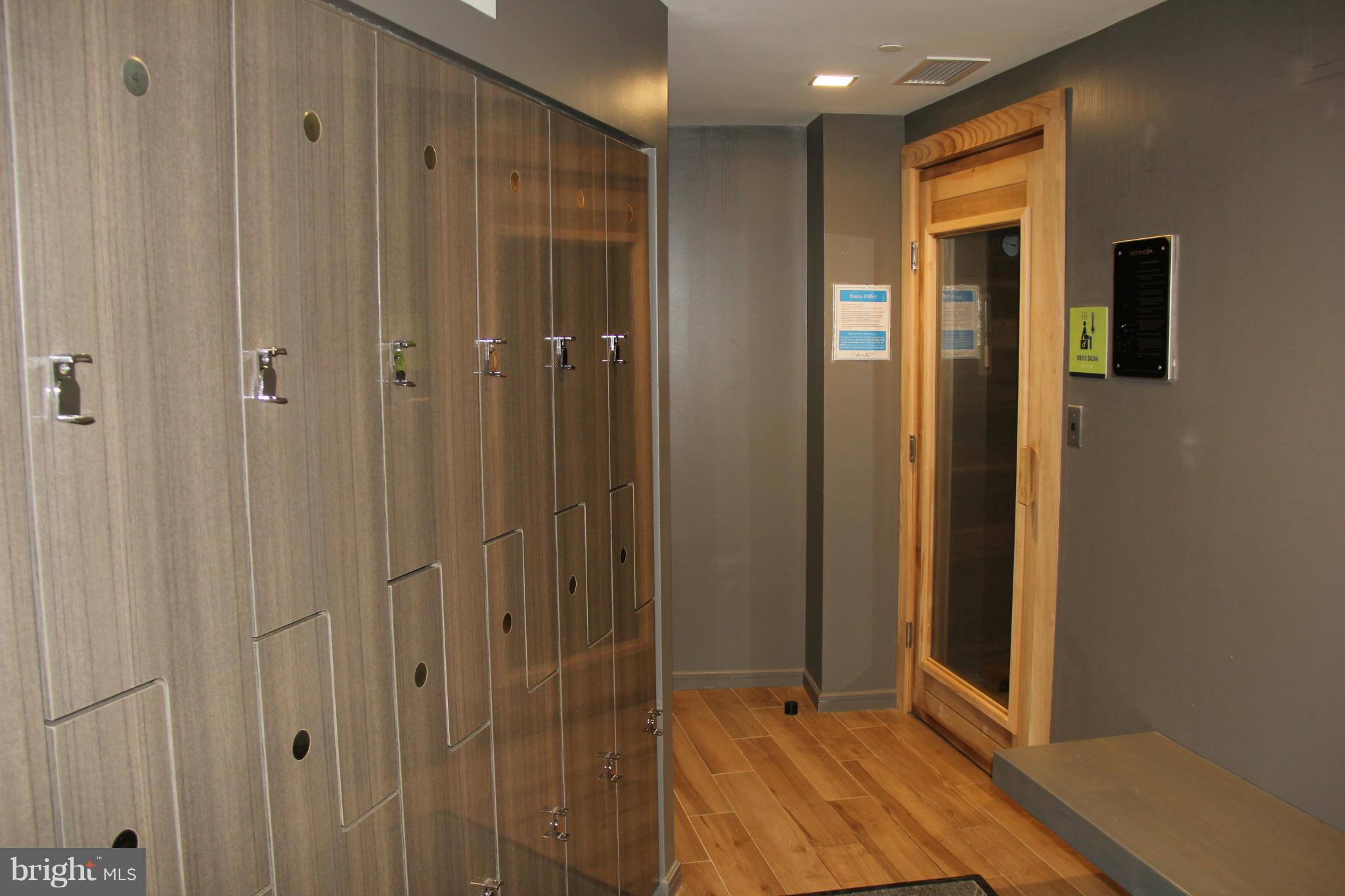 ROTONDA - Residential