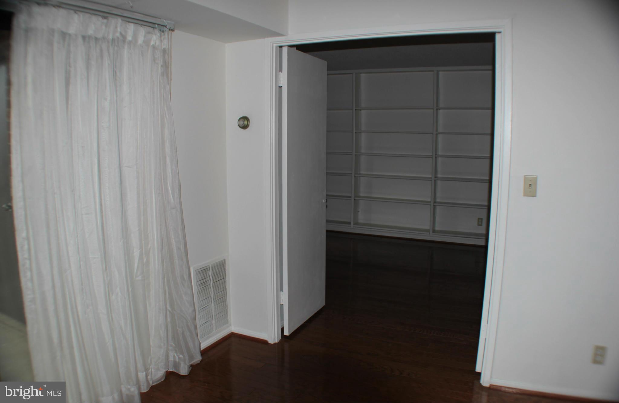 ROTONDA - Residential