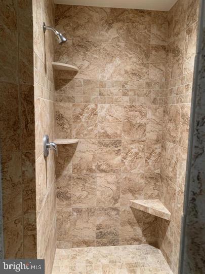 WEST HARBOR VILLAGE - Residential Lease