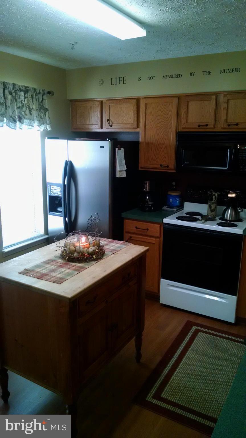 REISTERSTOWN VILLAGE - Residential