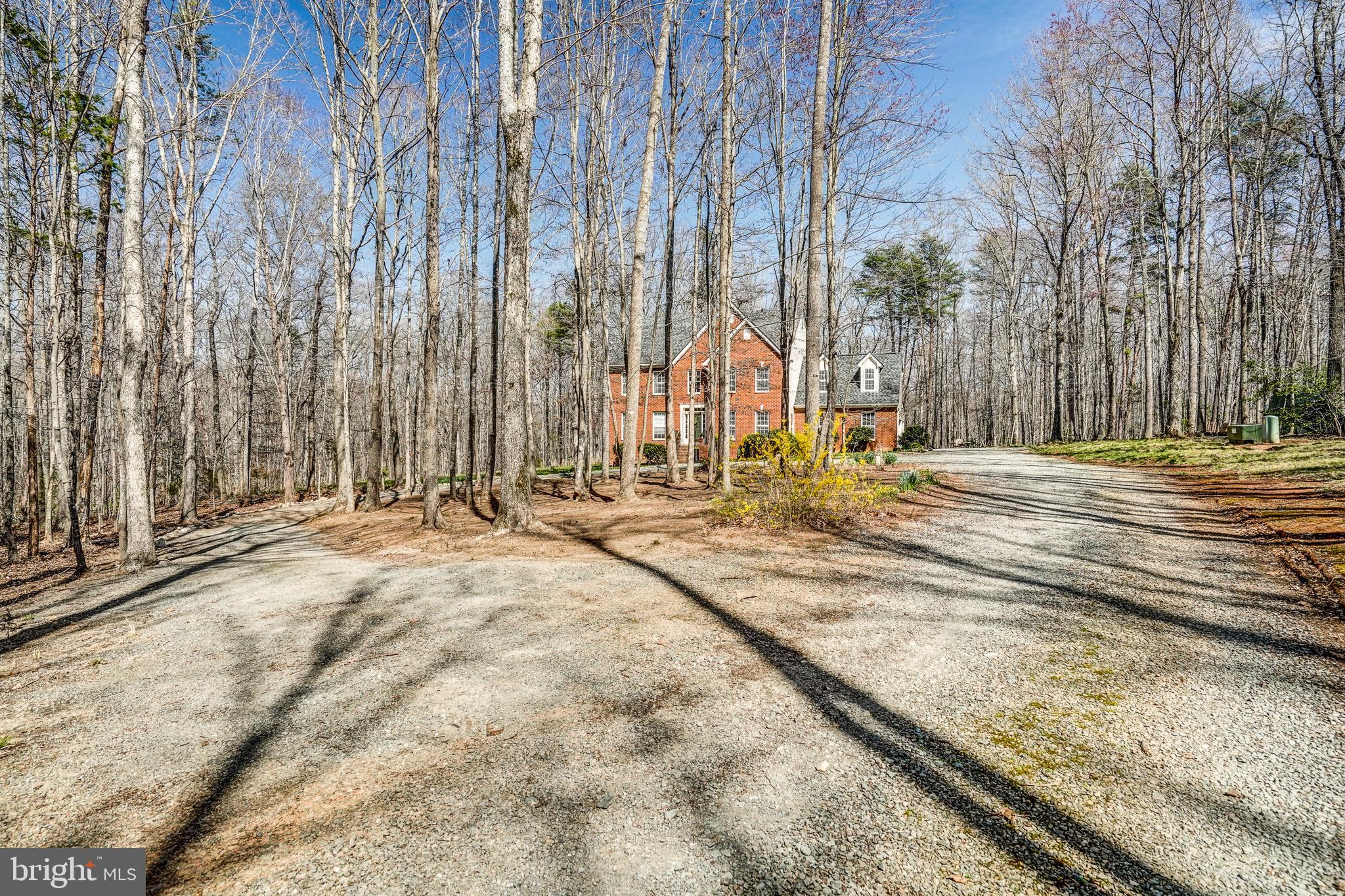 LAKE SIDE - Residential
