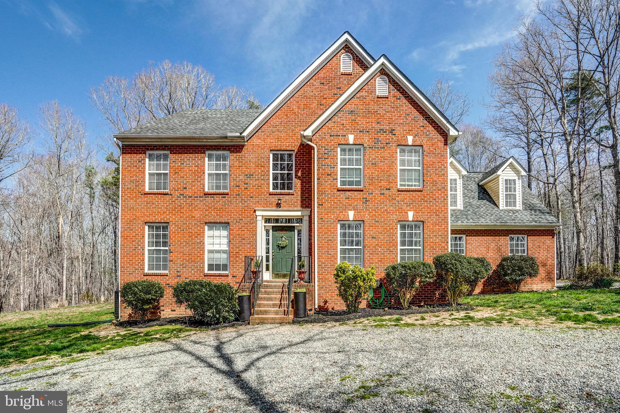 LAKE SIDE - Residential