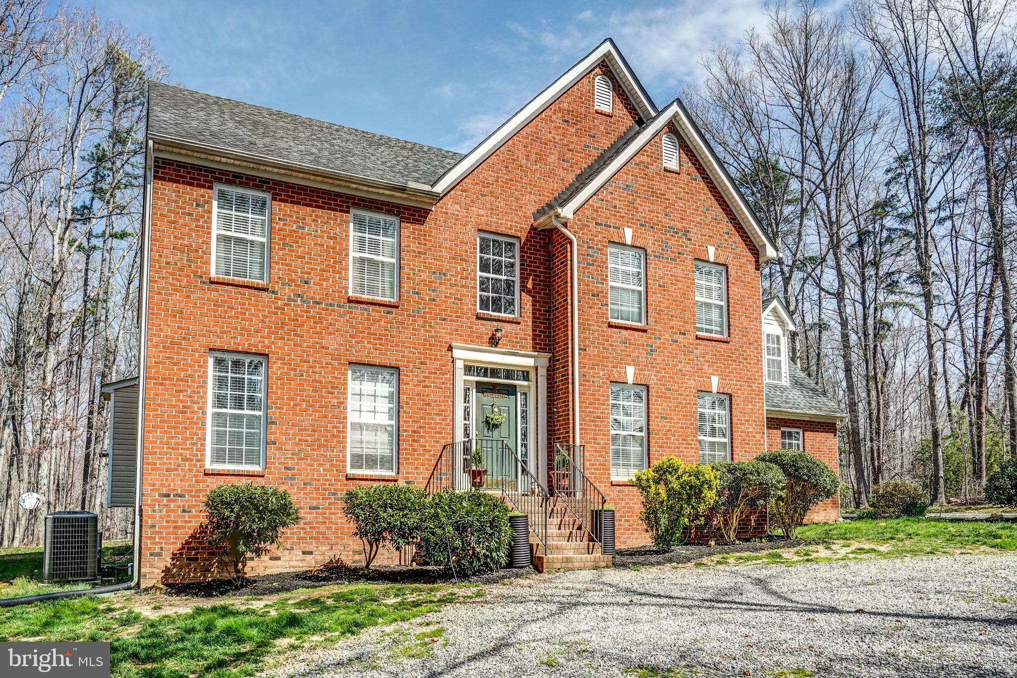 LAKE SIDE - Residential
