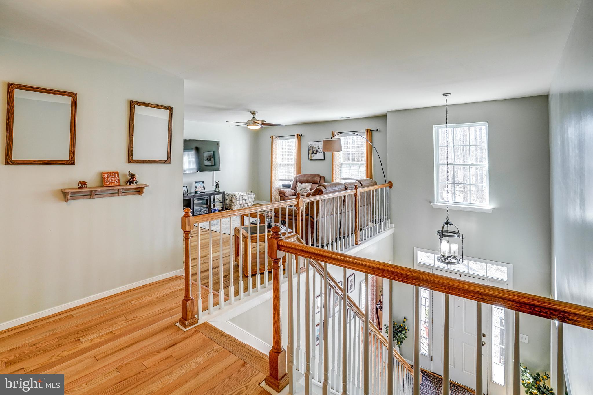 LAKE SIDE - Residential