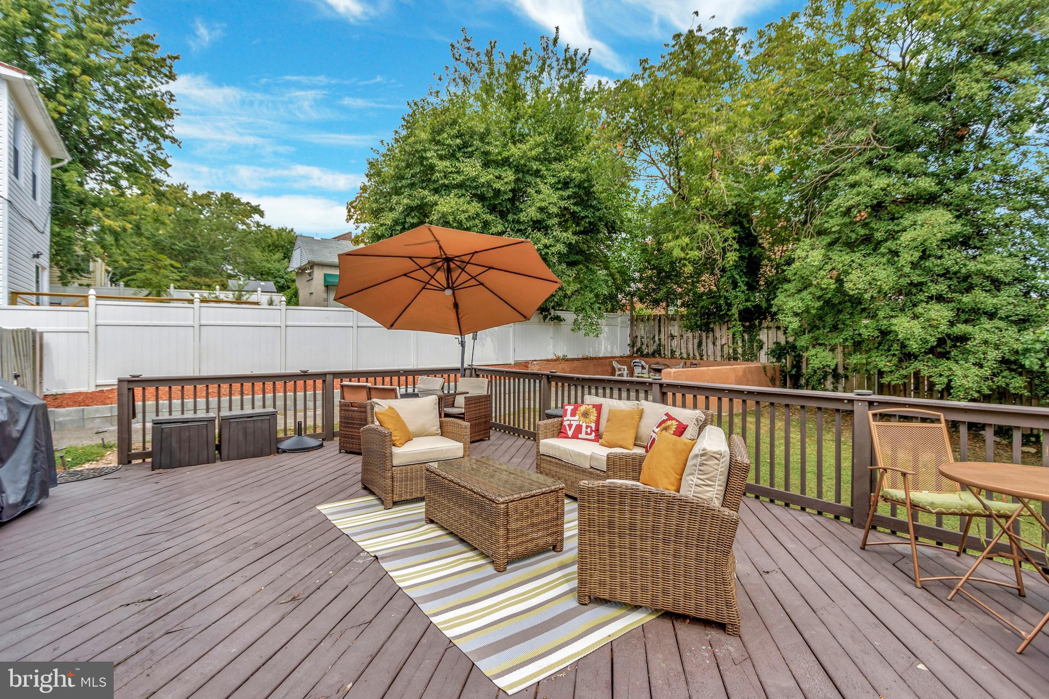 RADNOR WINSTON - Residential