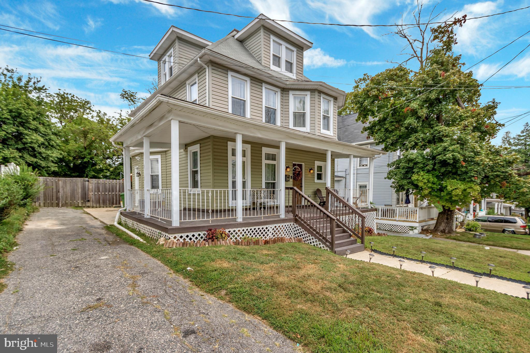 RADNOR WINSTON - Residential