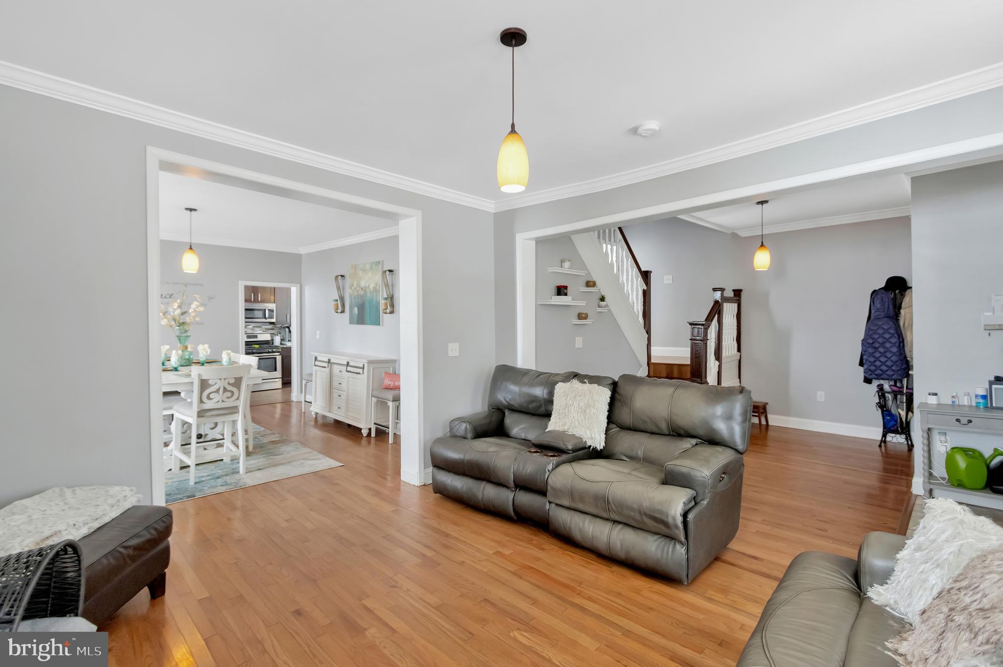 RADNOR WINSTON - Residential