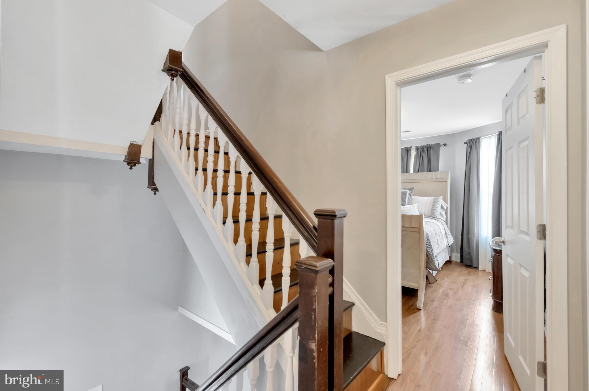 RADNOR WINSTON - Residential