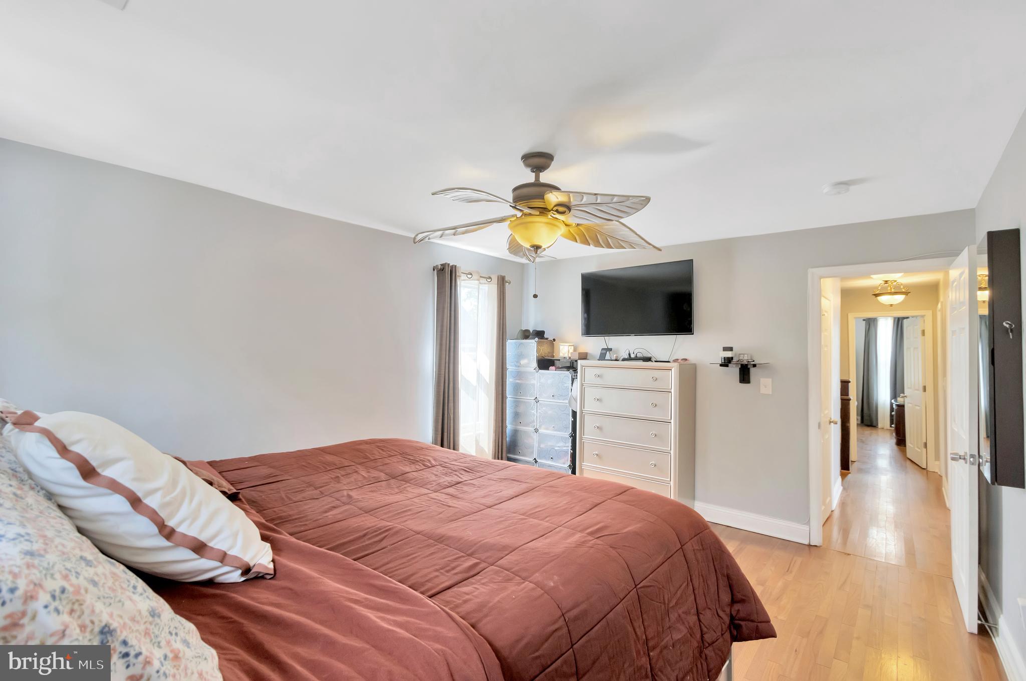 RADNOR WINSTON - Residential