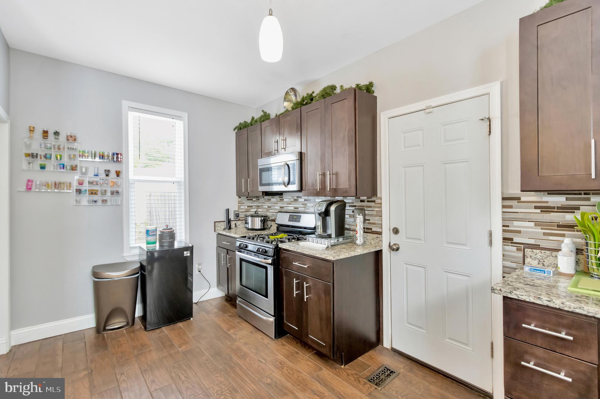 RADNOR WINSTON - Residential