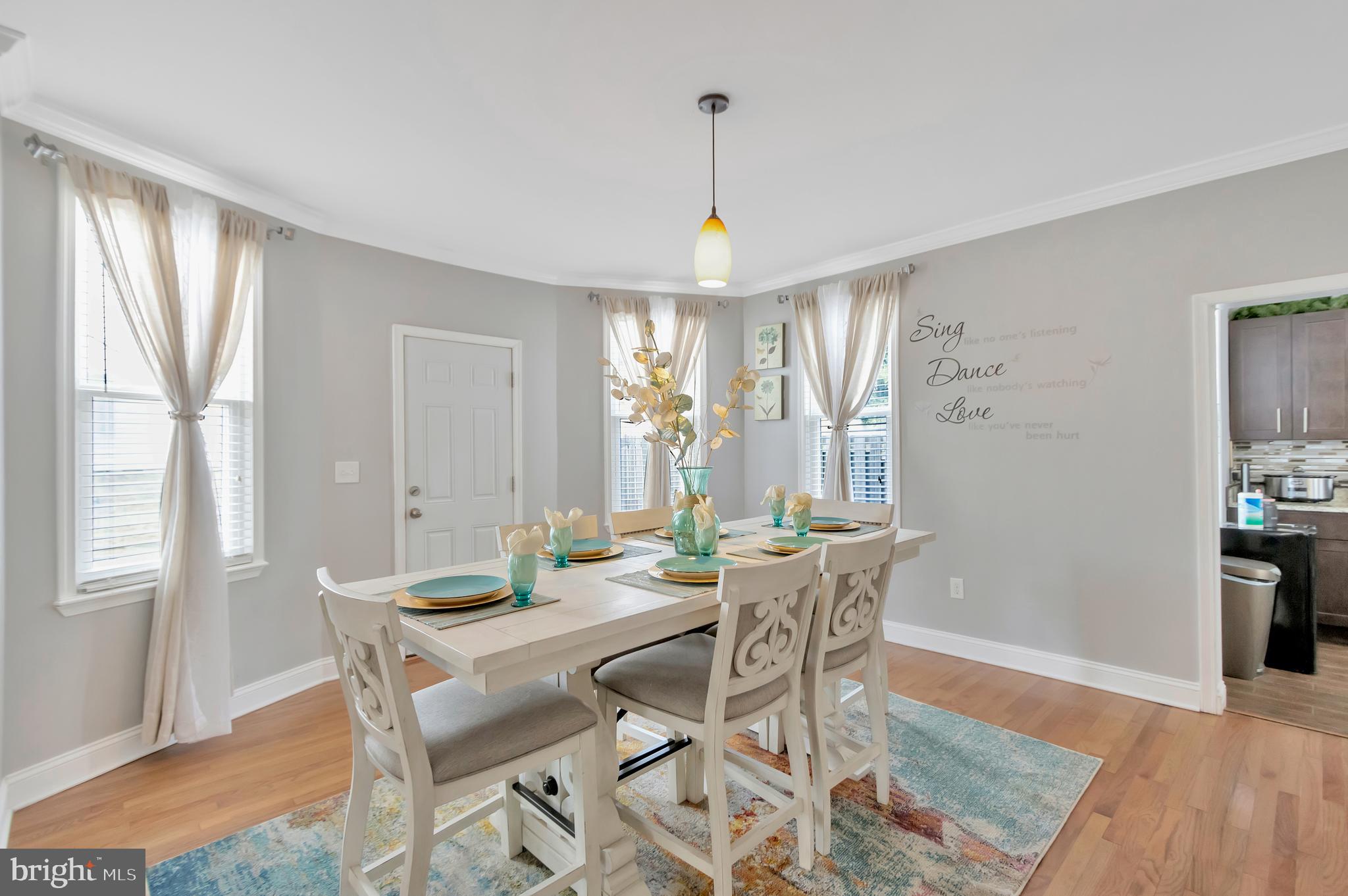 RADNOR WINSTON - Residential