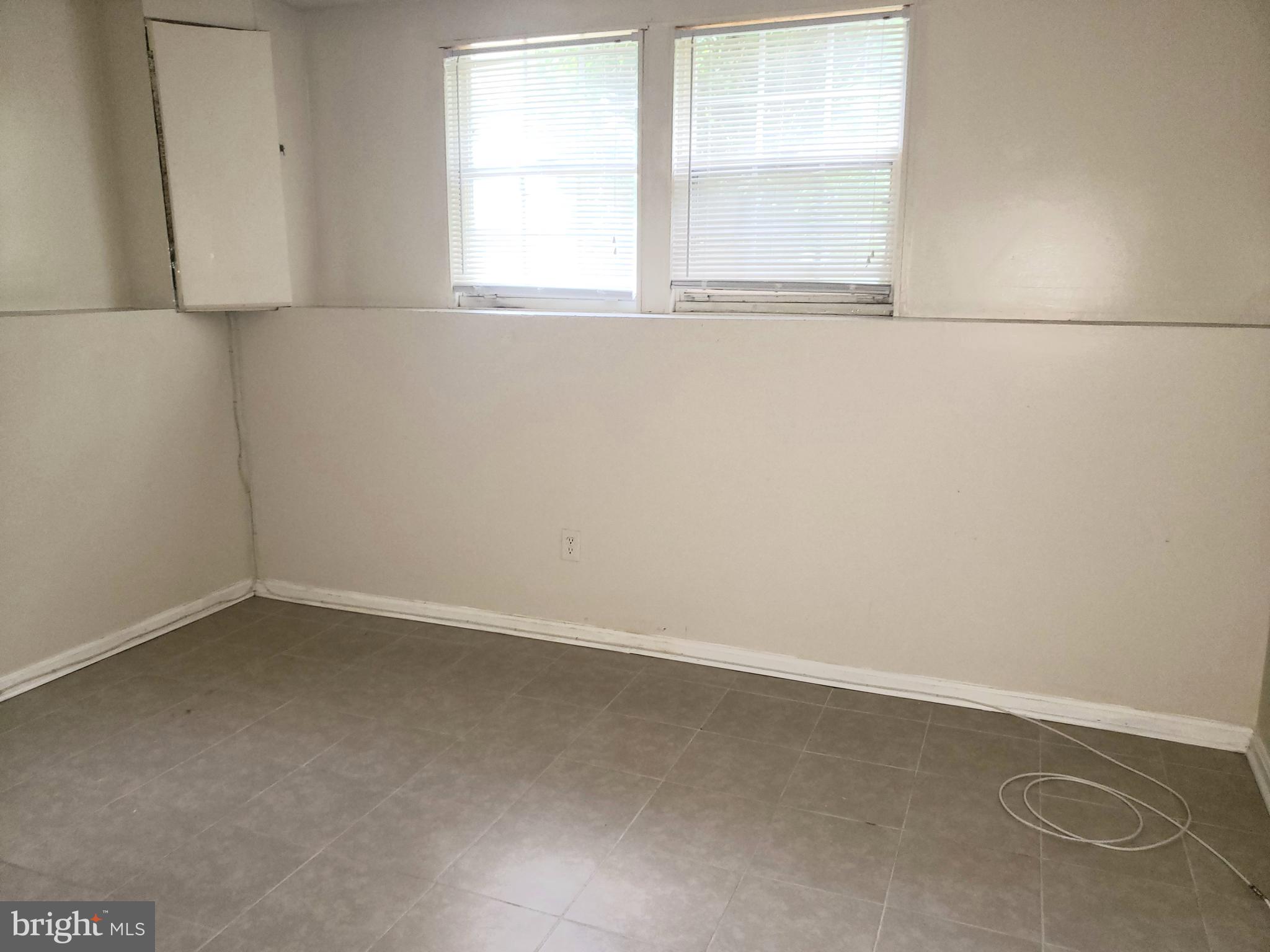 WHITFIELD WOODS - Residential