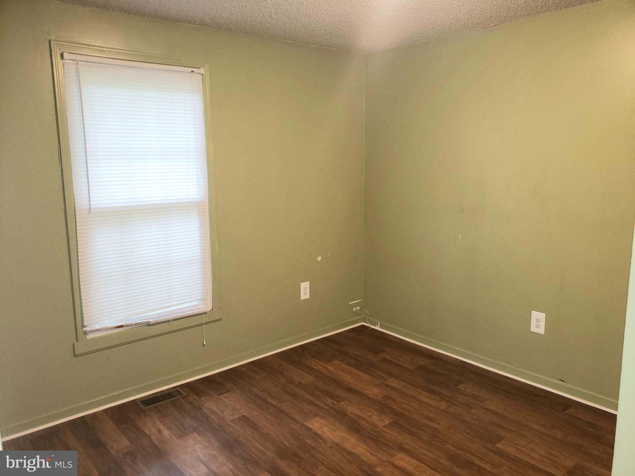 WHITFIELD WOODS - Residential