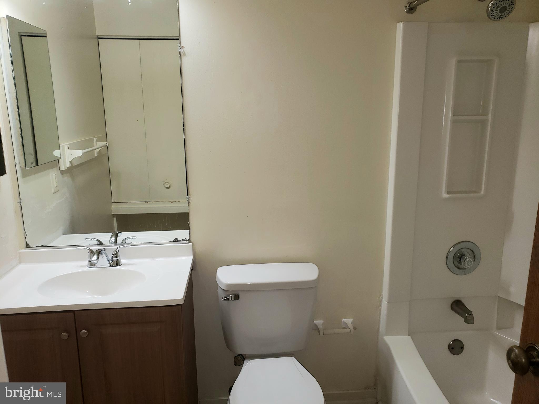 WHITFIELD WOODS - Residential