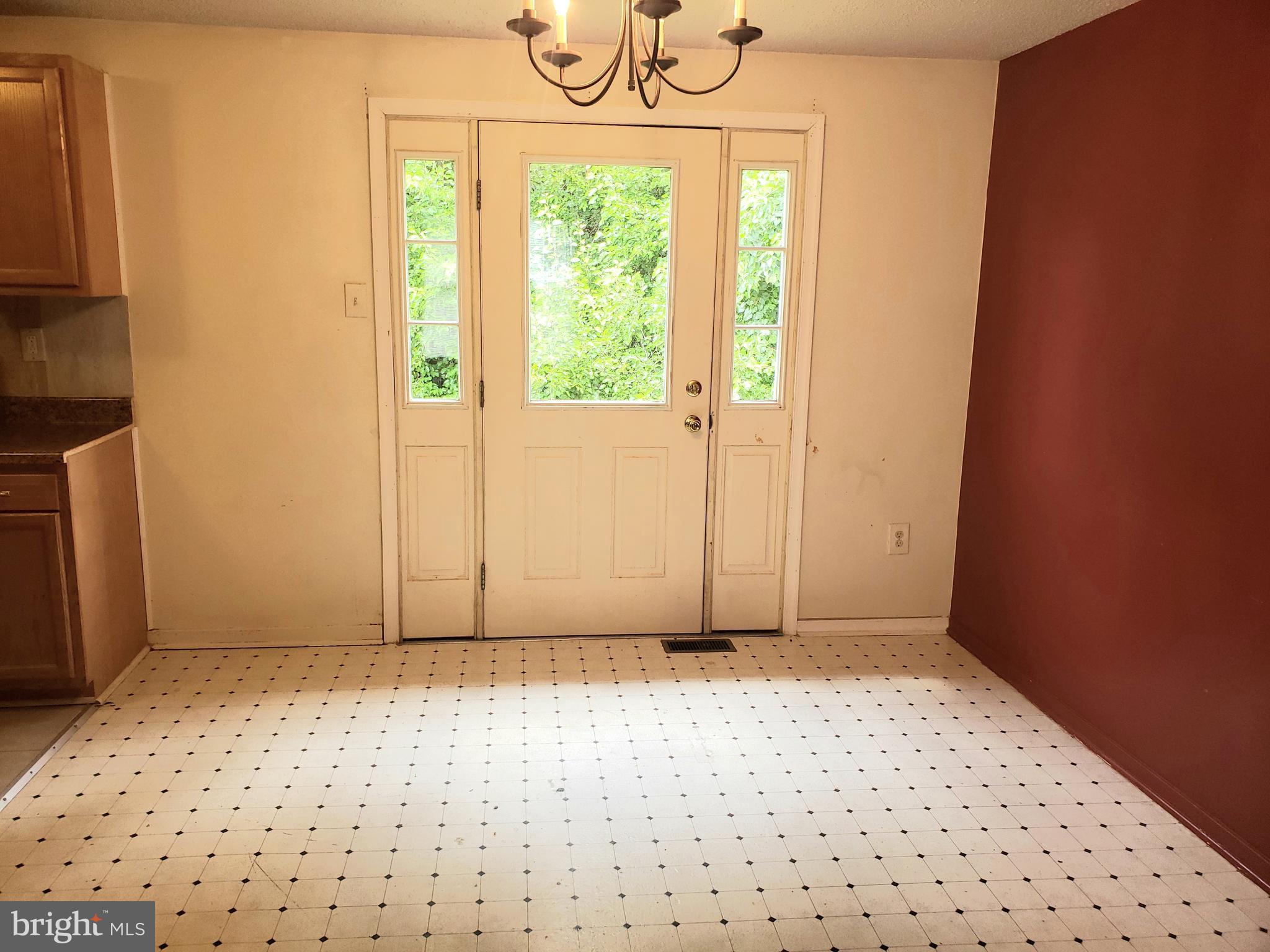 WHITFIELD WOODS - Residential