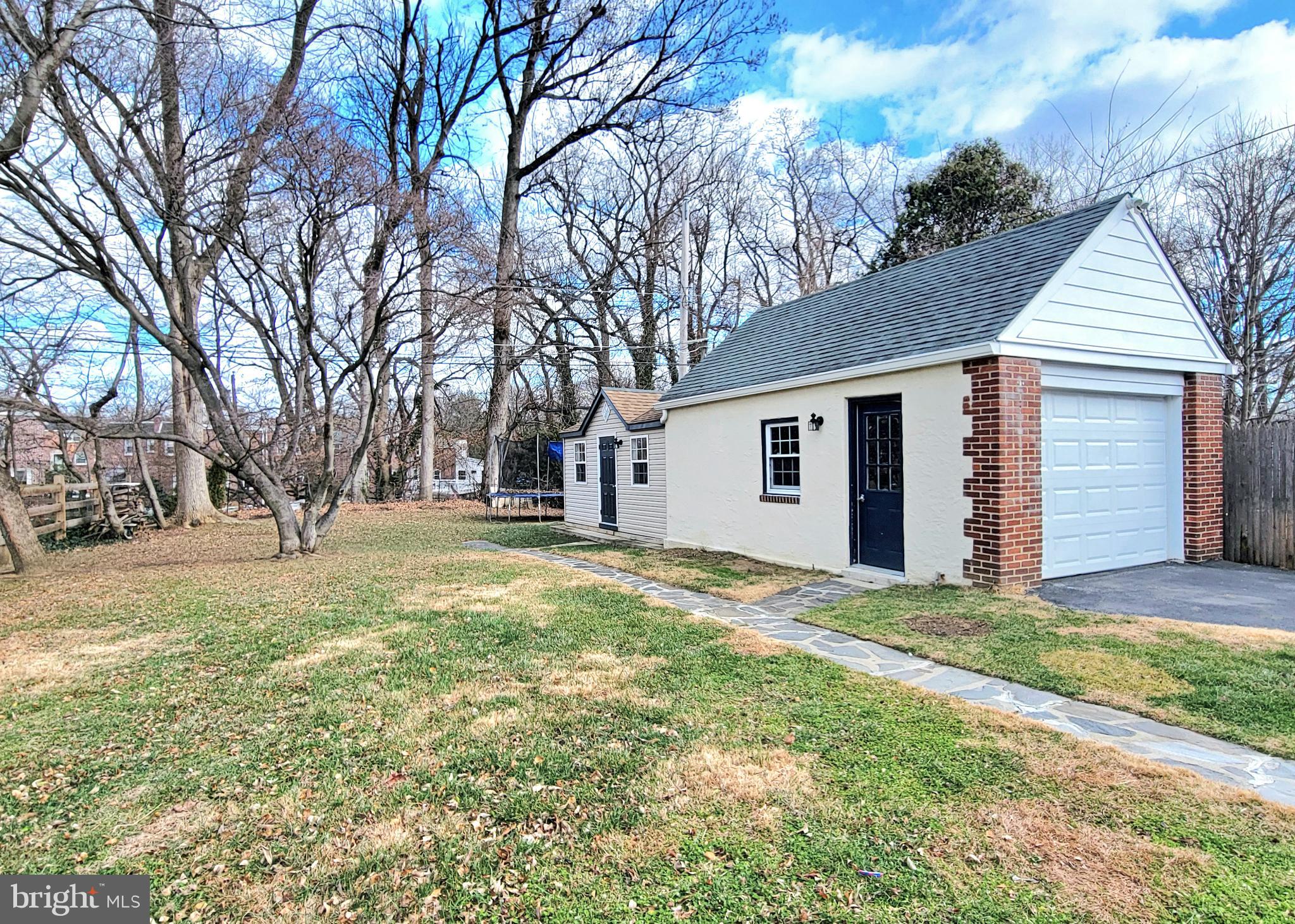 RIDLEY PARK - Residential