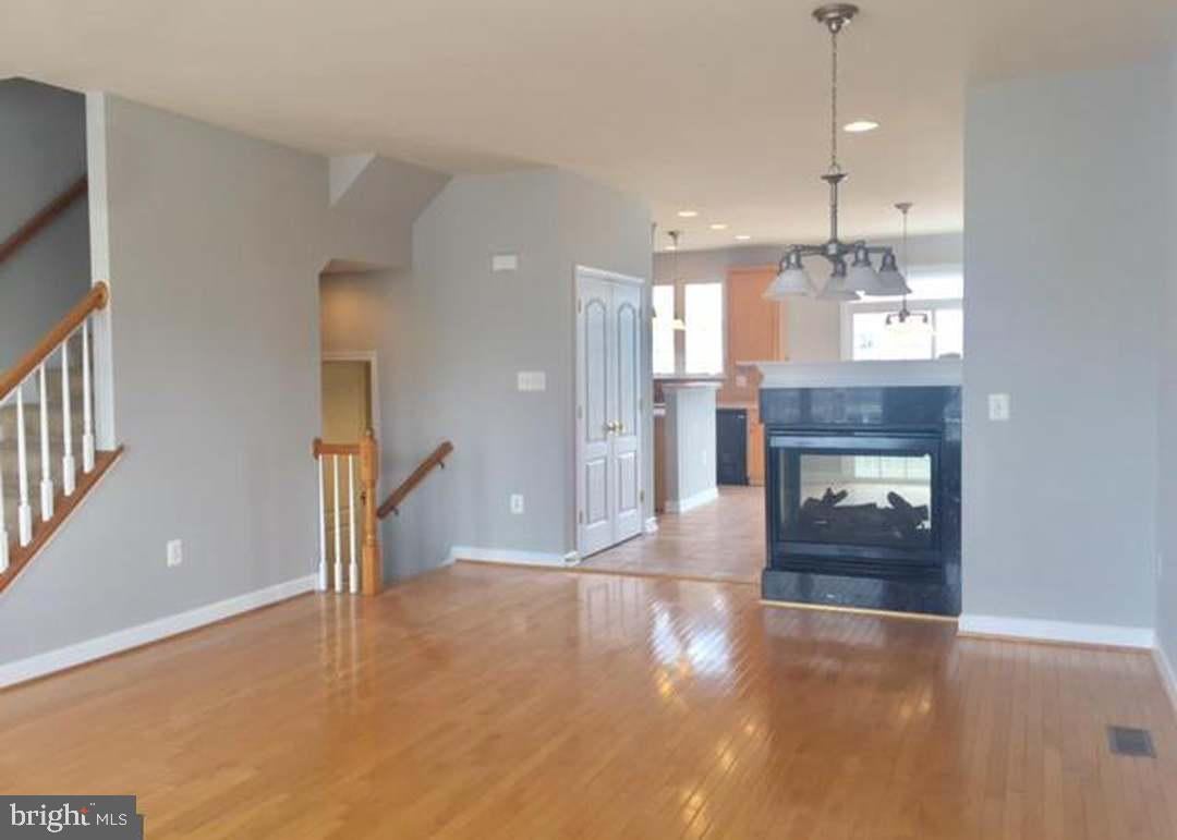 710 REDGATE LANE