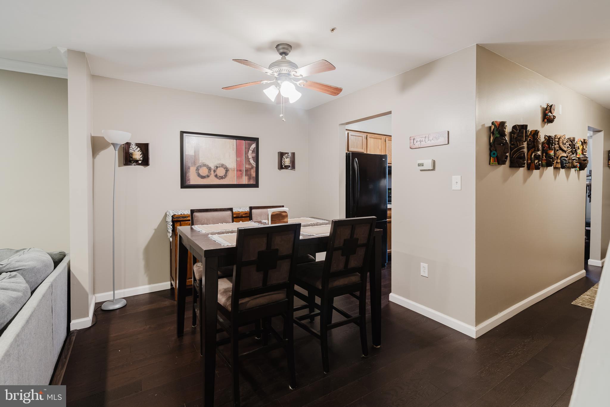 STONES THROW - Residential