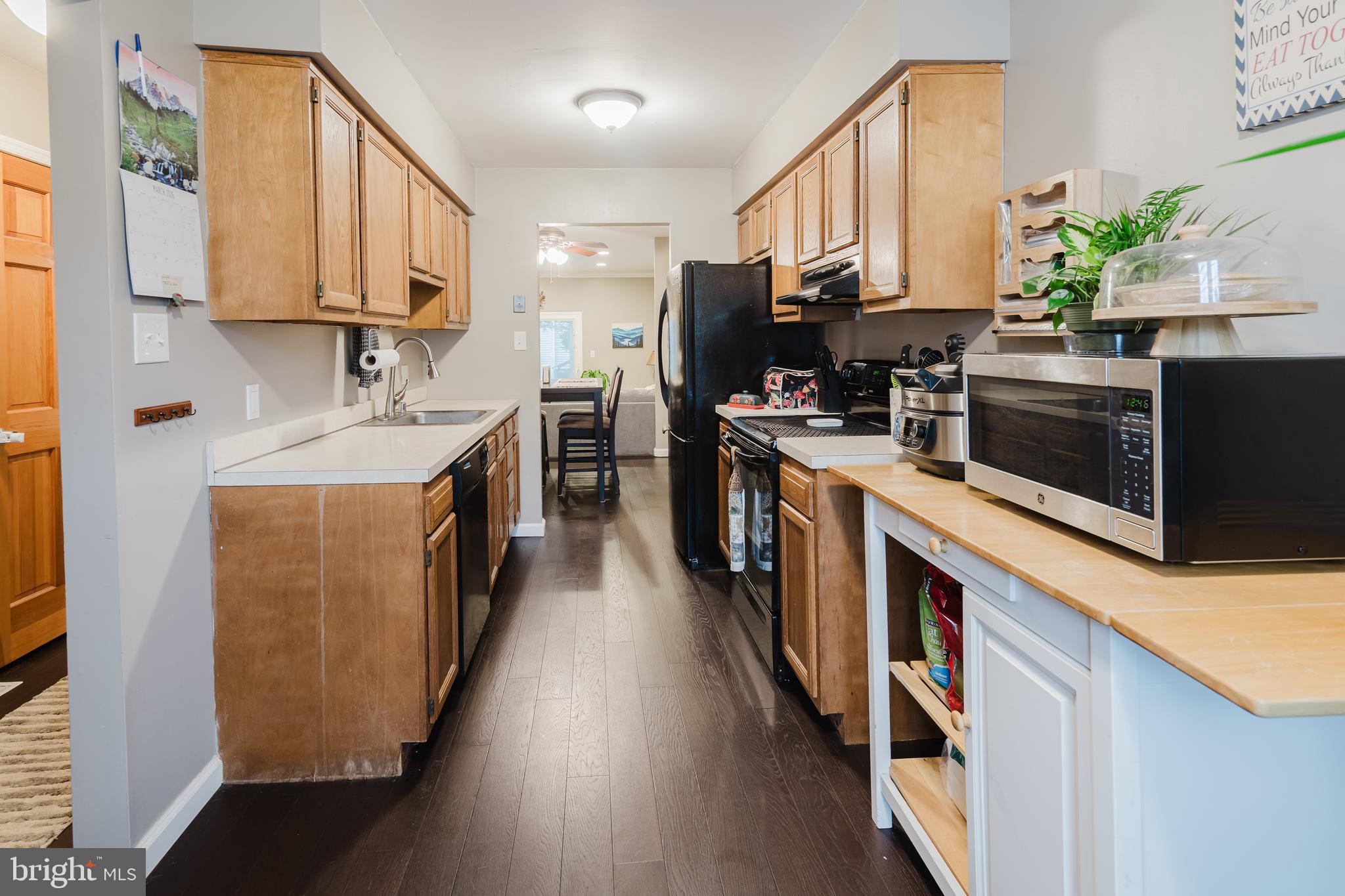 STONES THROW - Residential