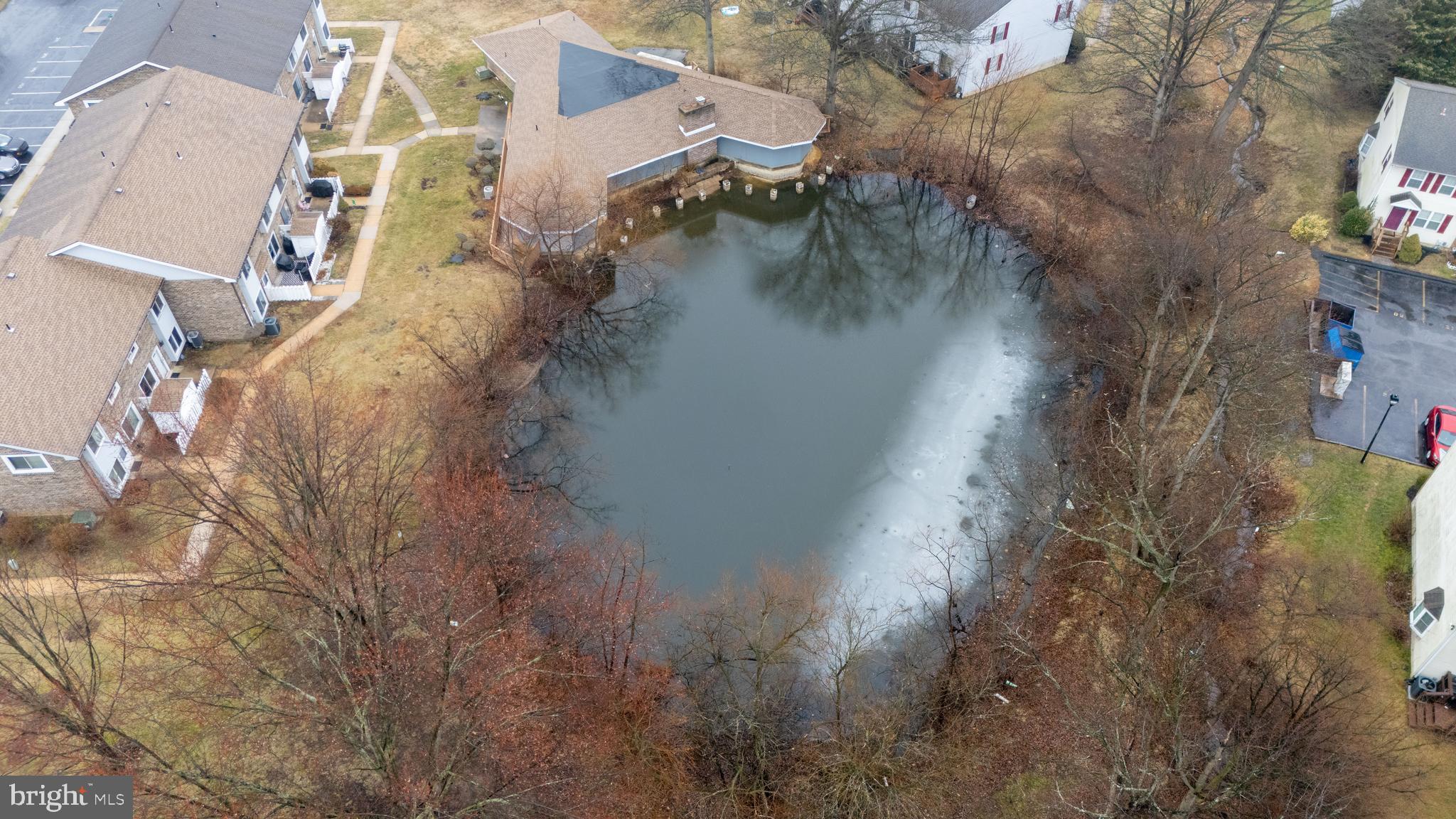 STONES THROW - Residential