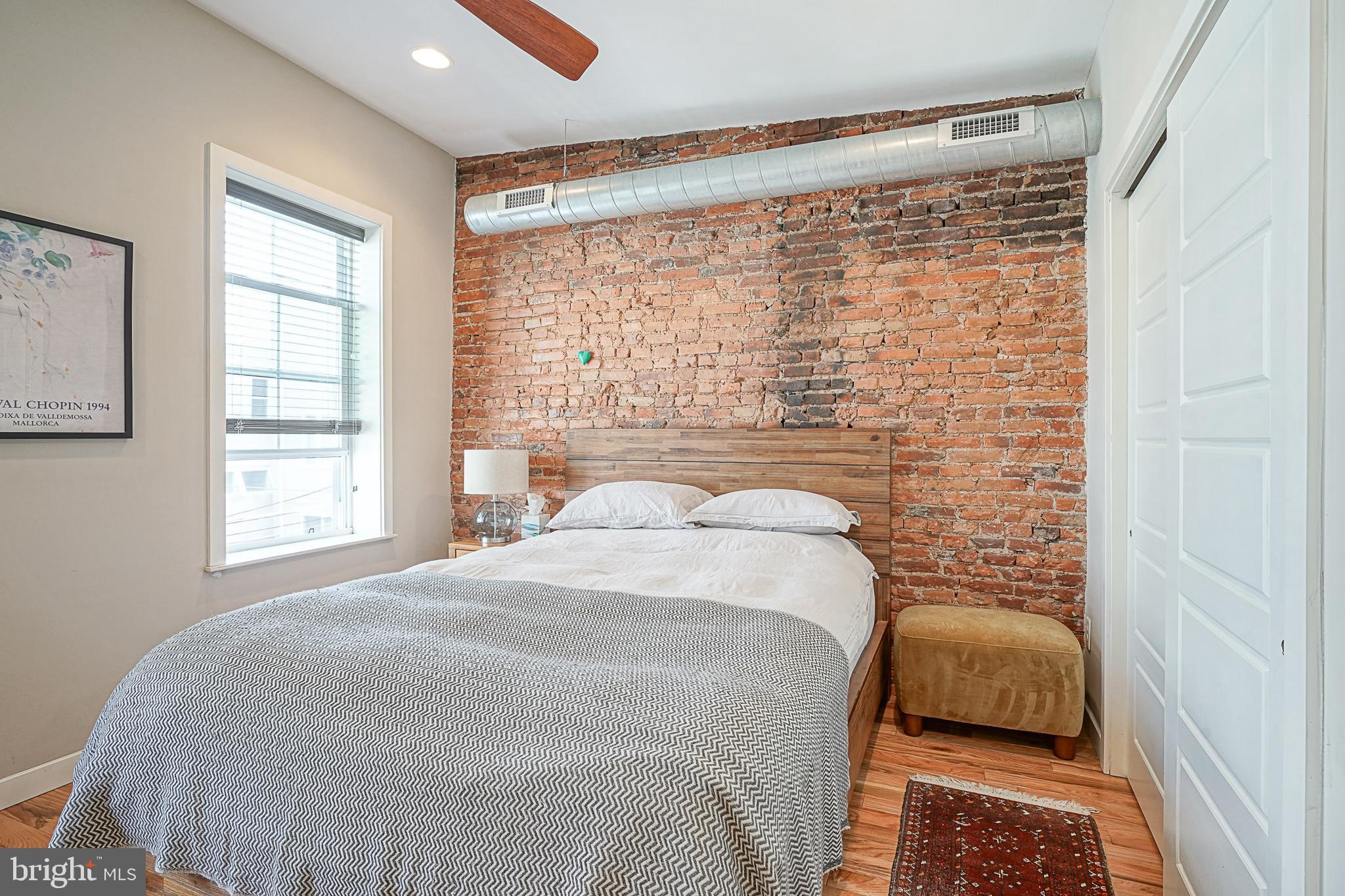 POINT BREEZE - Residential Lease