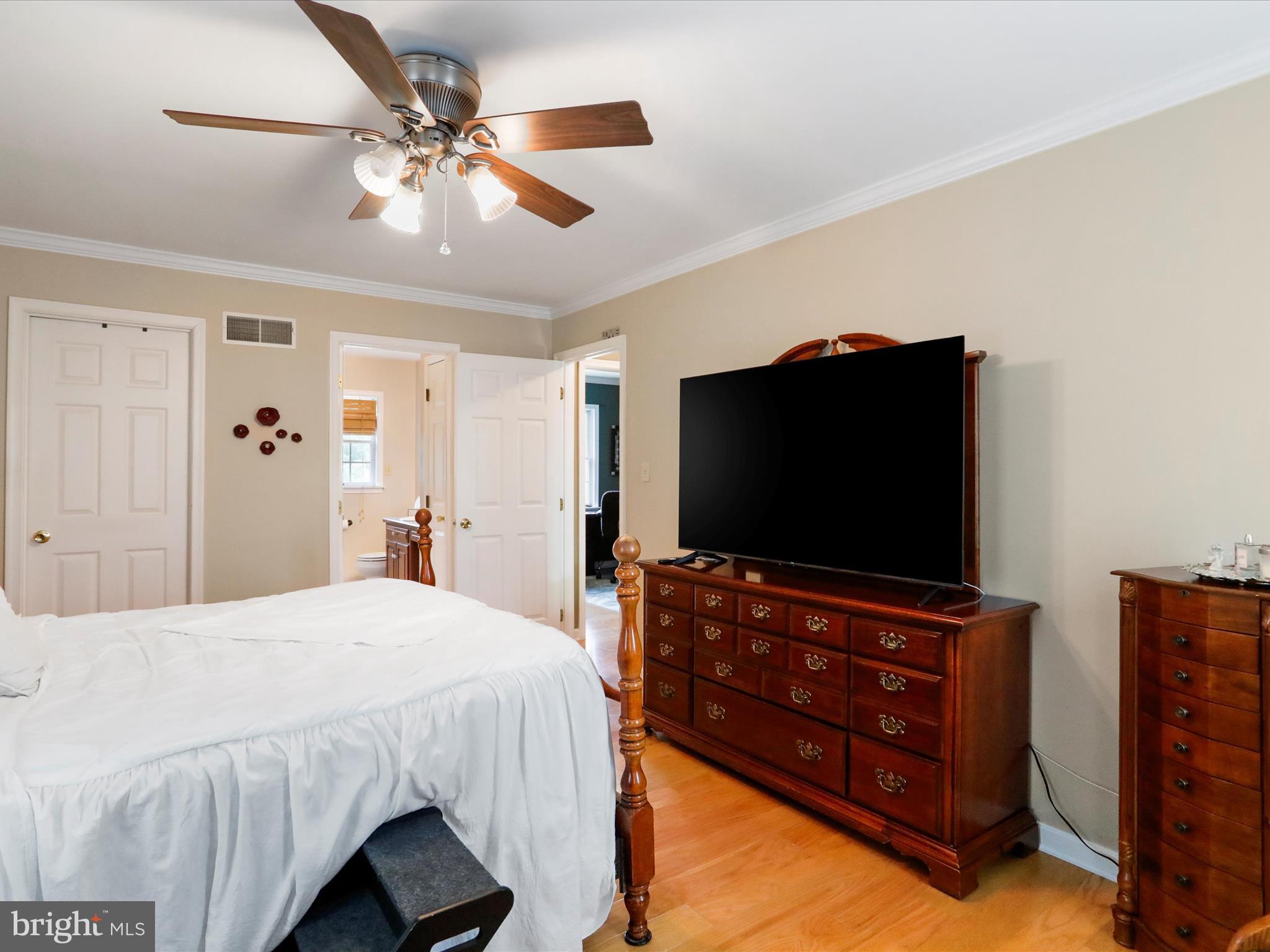 WAYNE HEIGHTS - Residential