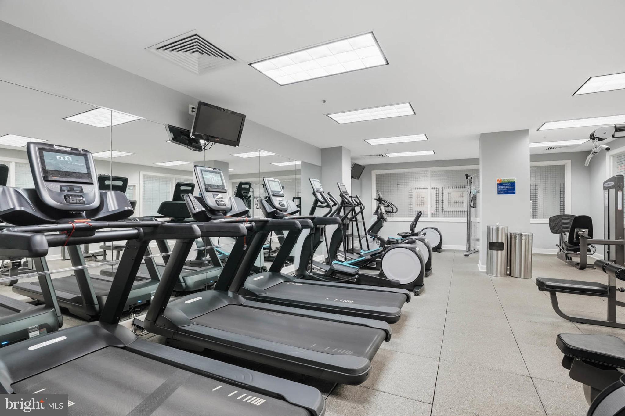 GRANDVIEW AT ANNAPOLIS TOWNE CENTRE - Residential