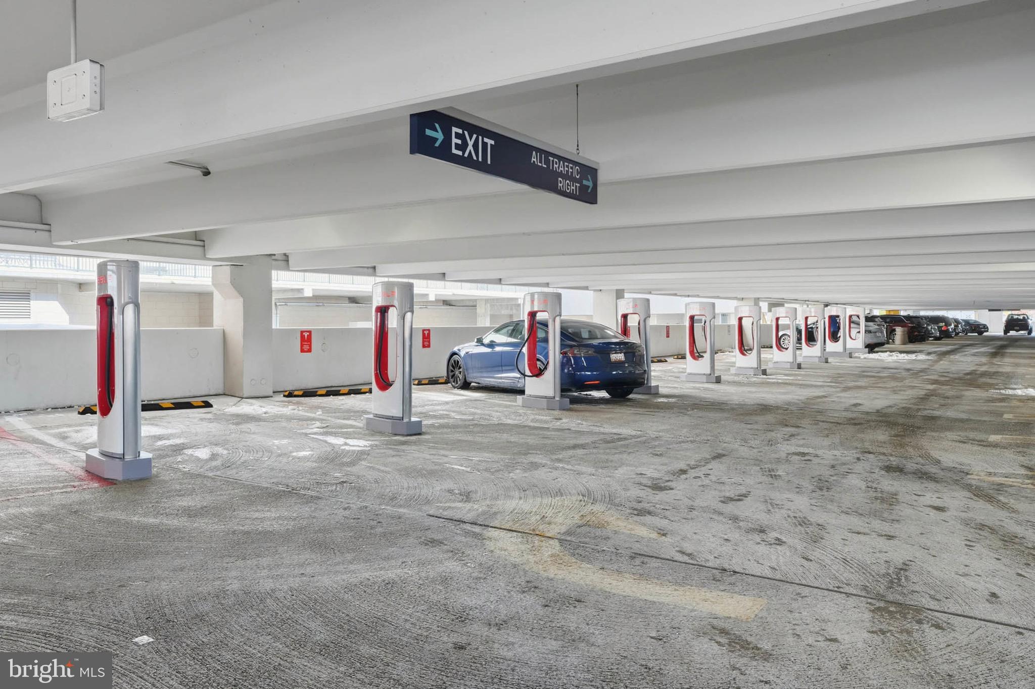 GRANDVIEW AT ANNAPOLIS TOWNE CENTRE - Residential