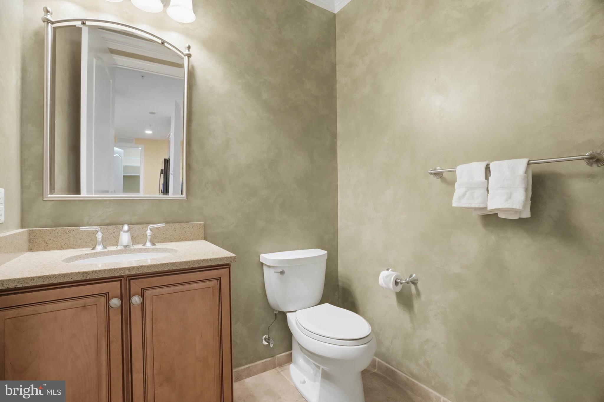 GRANDVIEW AT ANNAPOLIS TOWNE CENTRE - Residential