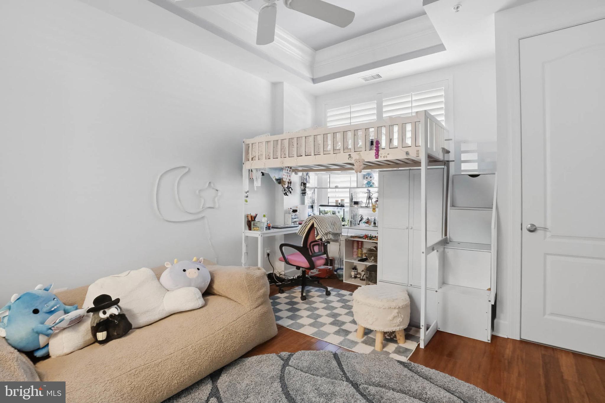 GRANDVIEW AT ANNAPOLIS TOWNE CENTRE - Residential