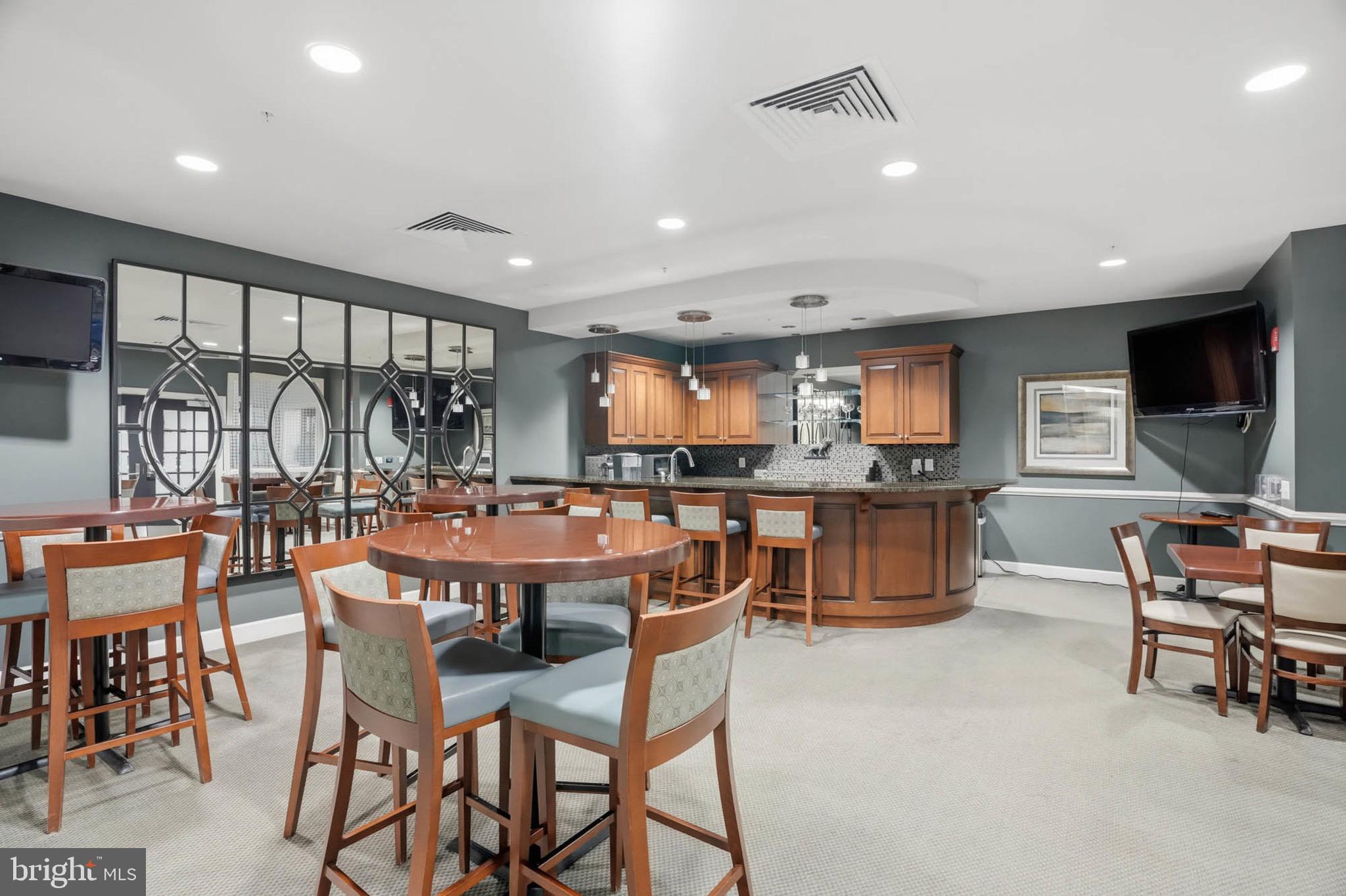 GRANDVIEW AT ANNAPOLIS TOWNE CENTRE - Residential