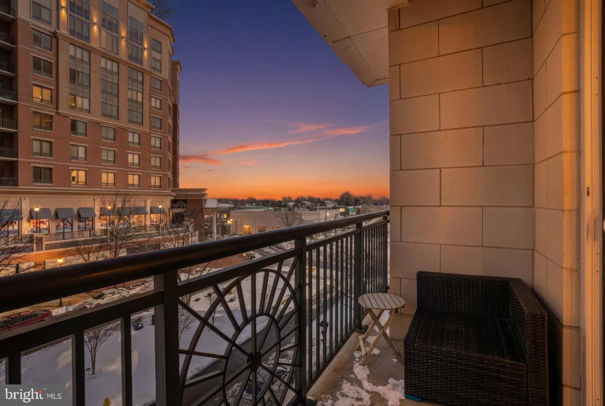 GRANDVIEW AT ANNAPOLIS TOWNE CENTRE - Residential