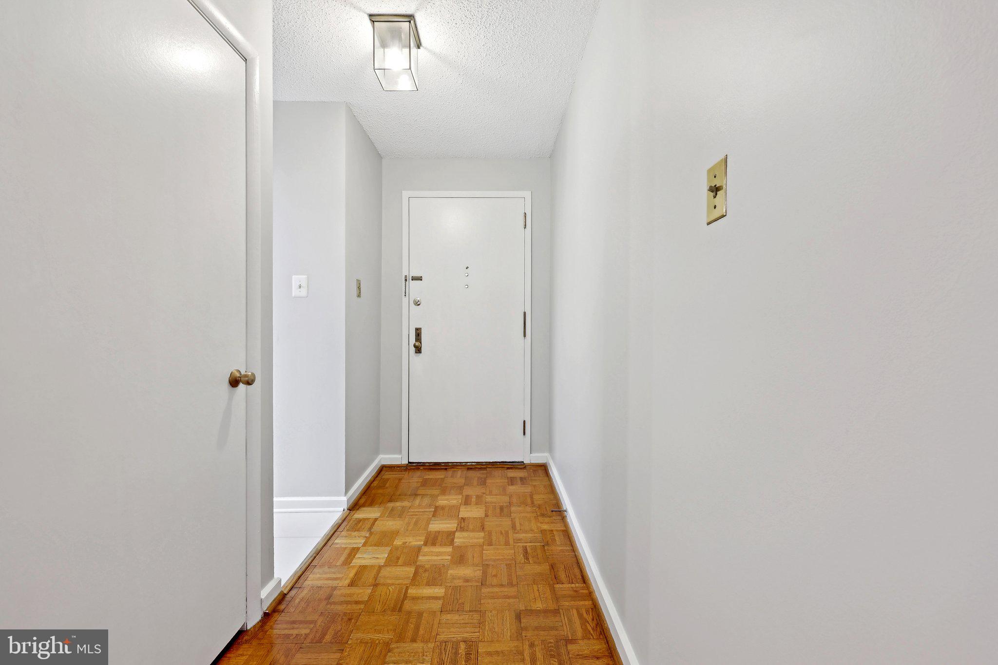 2141 P STREET NW 401