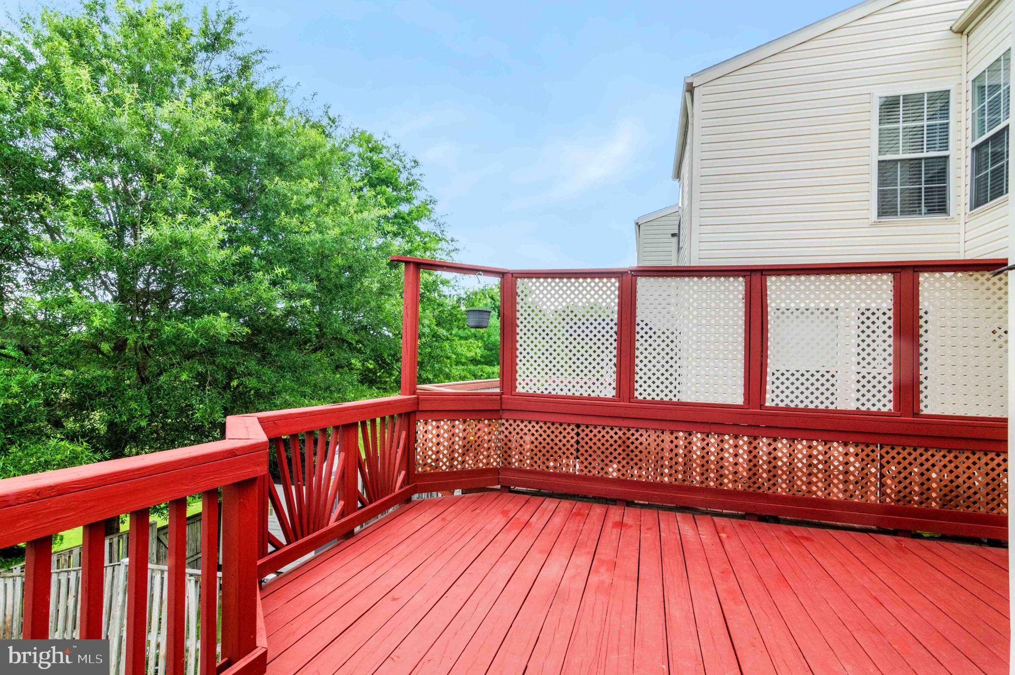 STRATFORD - Residential