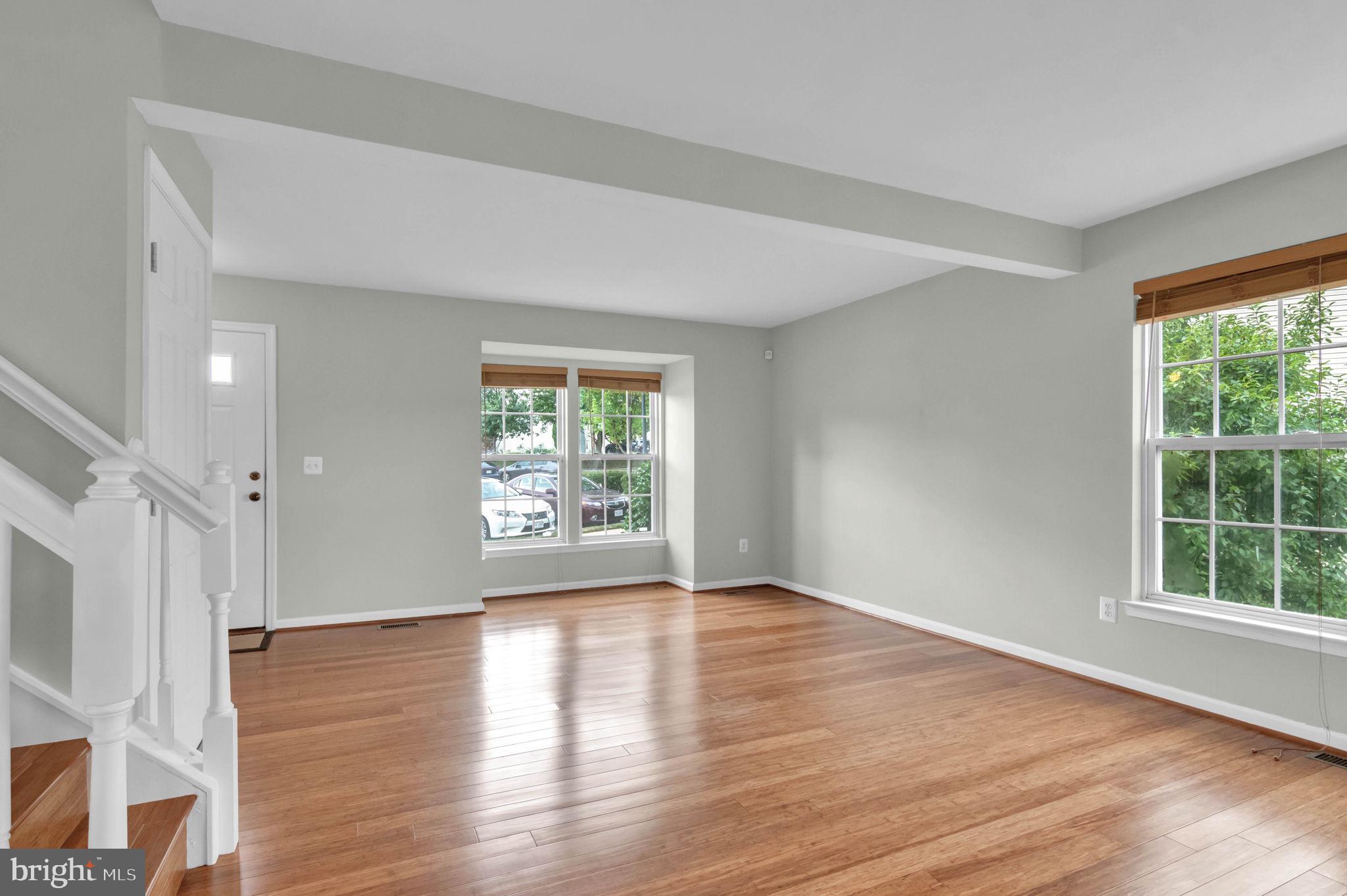 STRATFORD - Residential