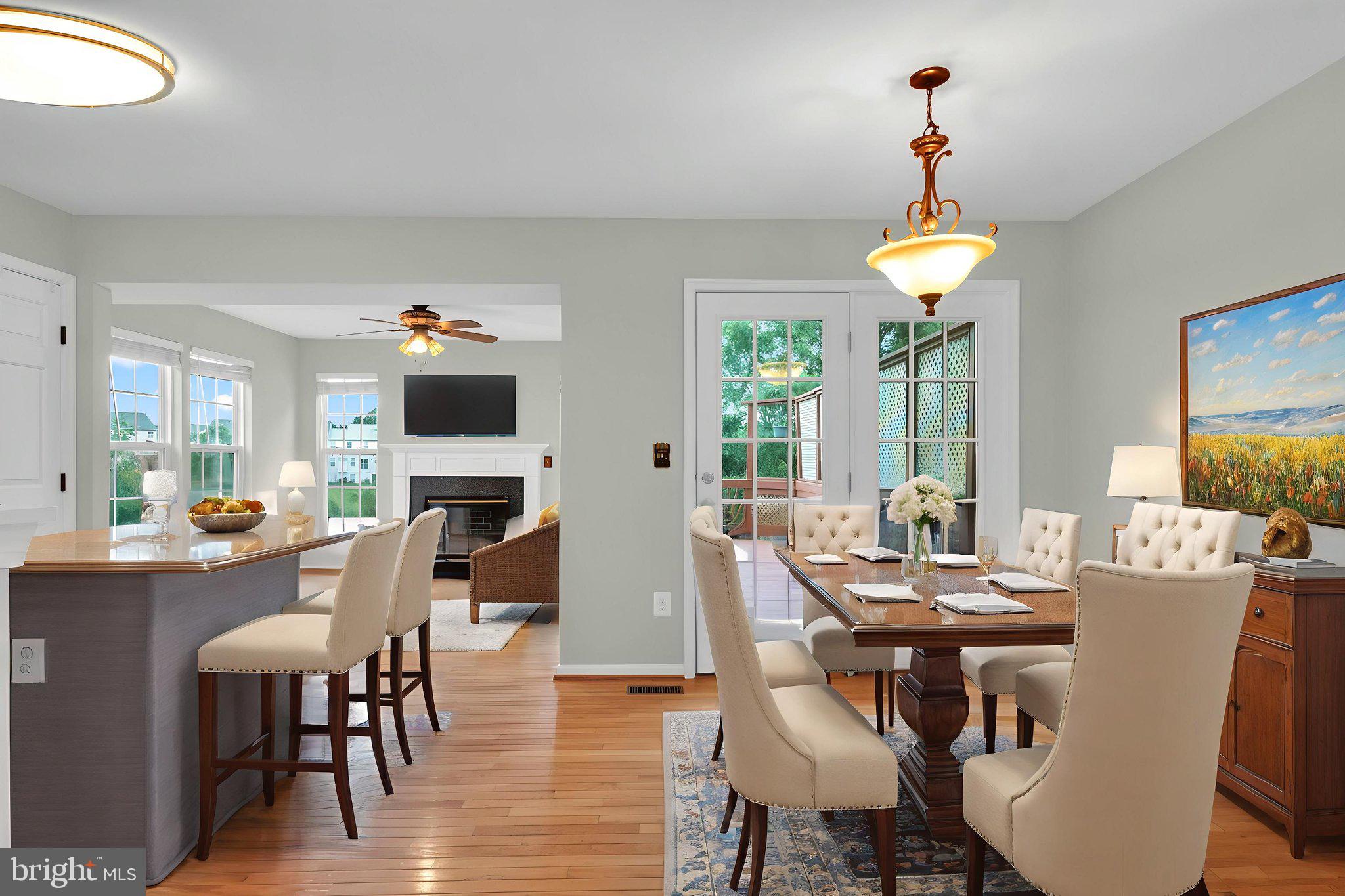 STRATFORD - Residential