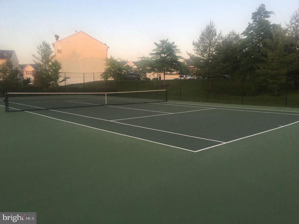 STRATFORD - Residential