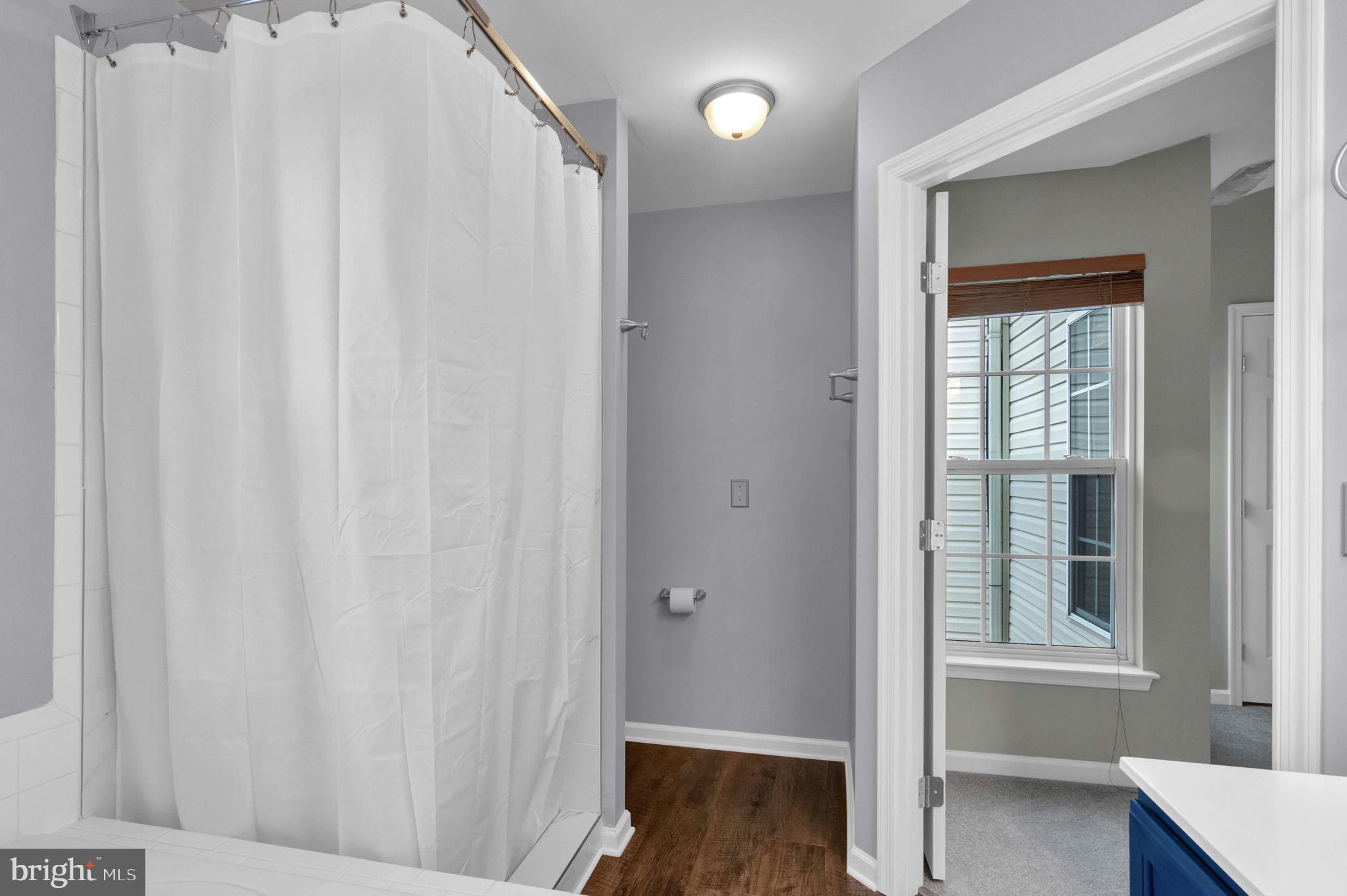 STRATFORD - Residential