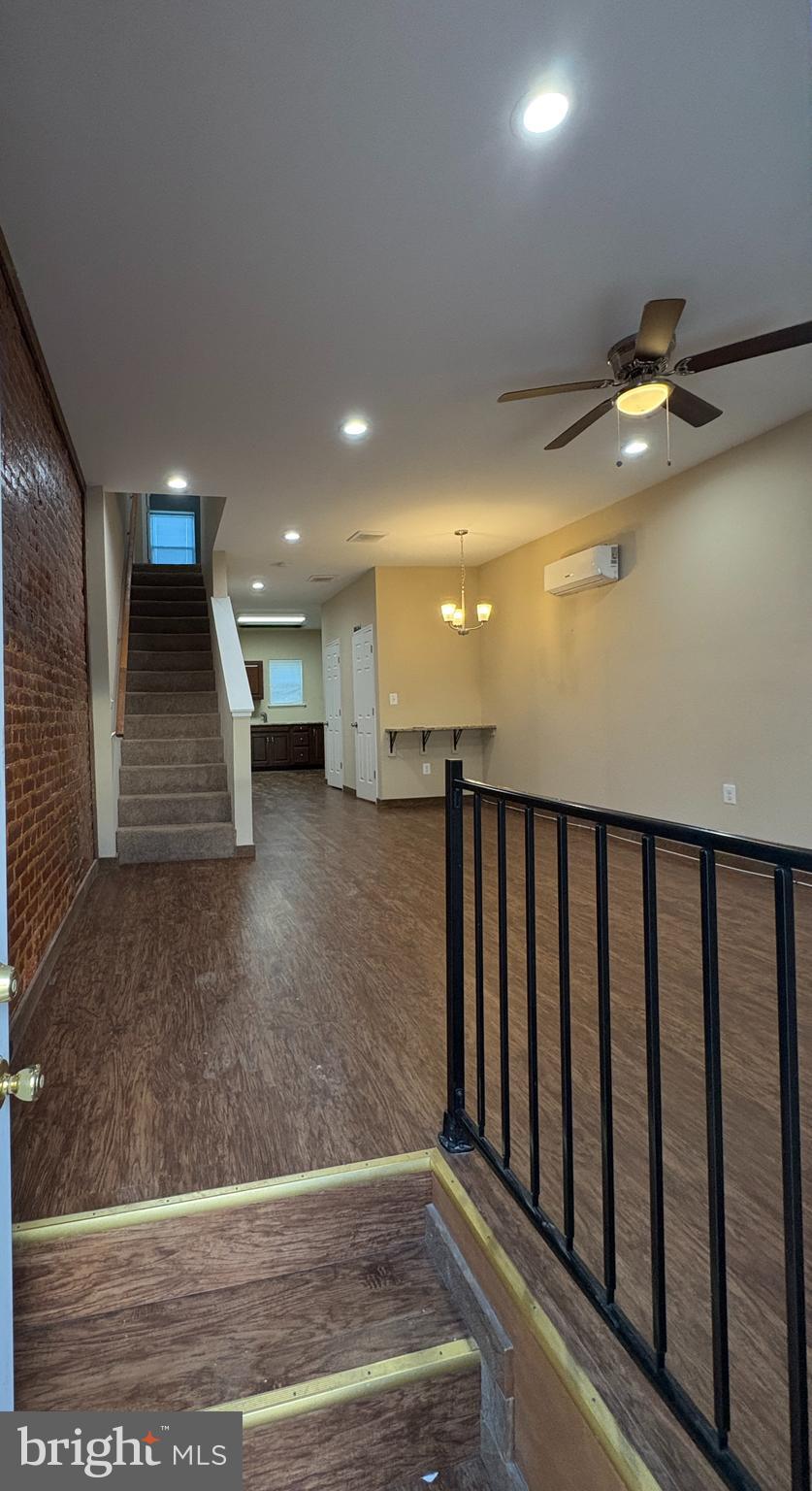 BROADWAY EAST - Residential Lease