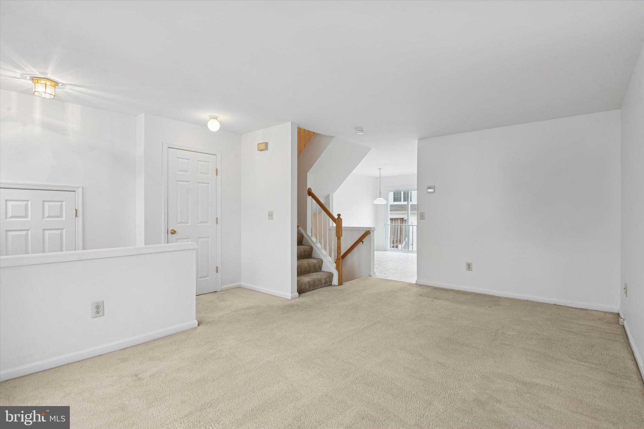 BROOKFIELD - Residential