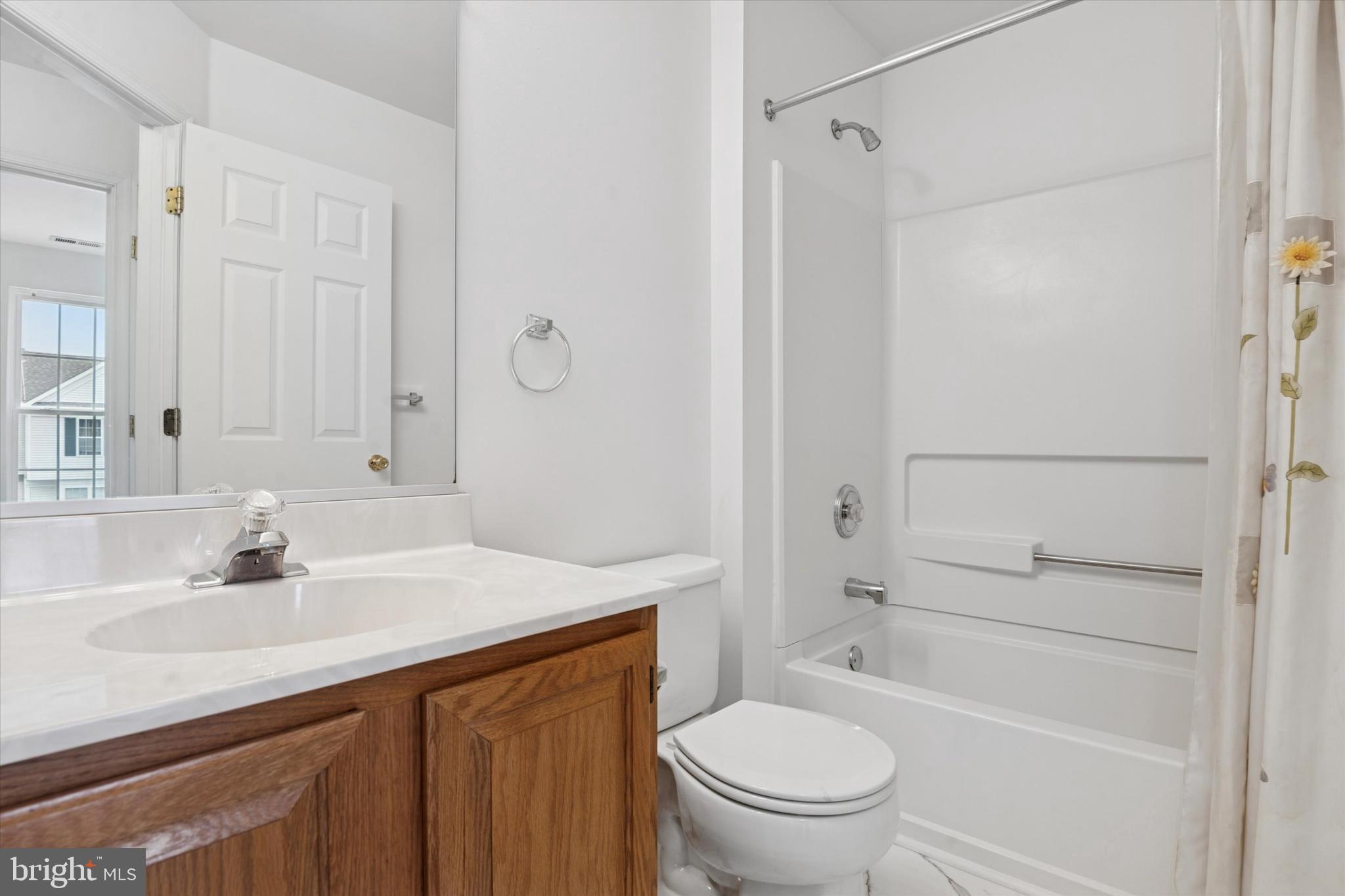 BROOKFIELD - Residential