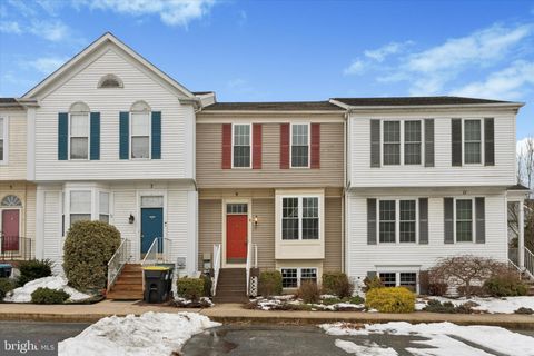 Photo of 9 Creek Lane, NEWARK, DE 19702 (MLS # DENC2097468)