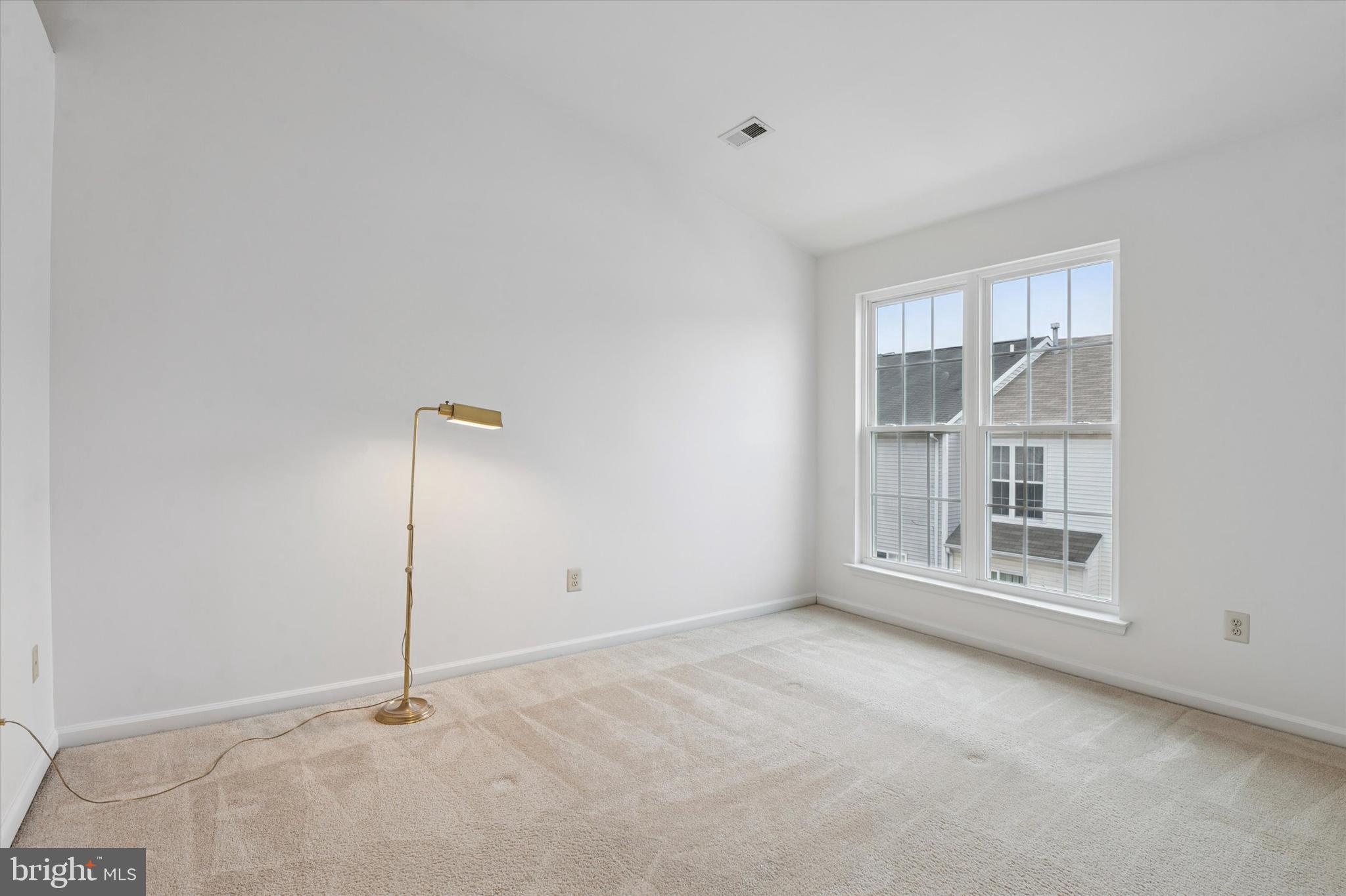 BROOKFIELD - Residential