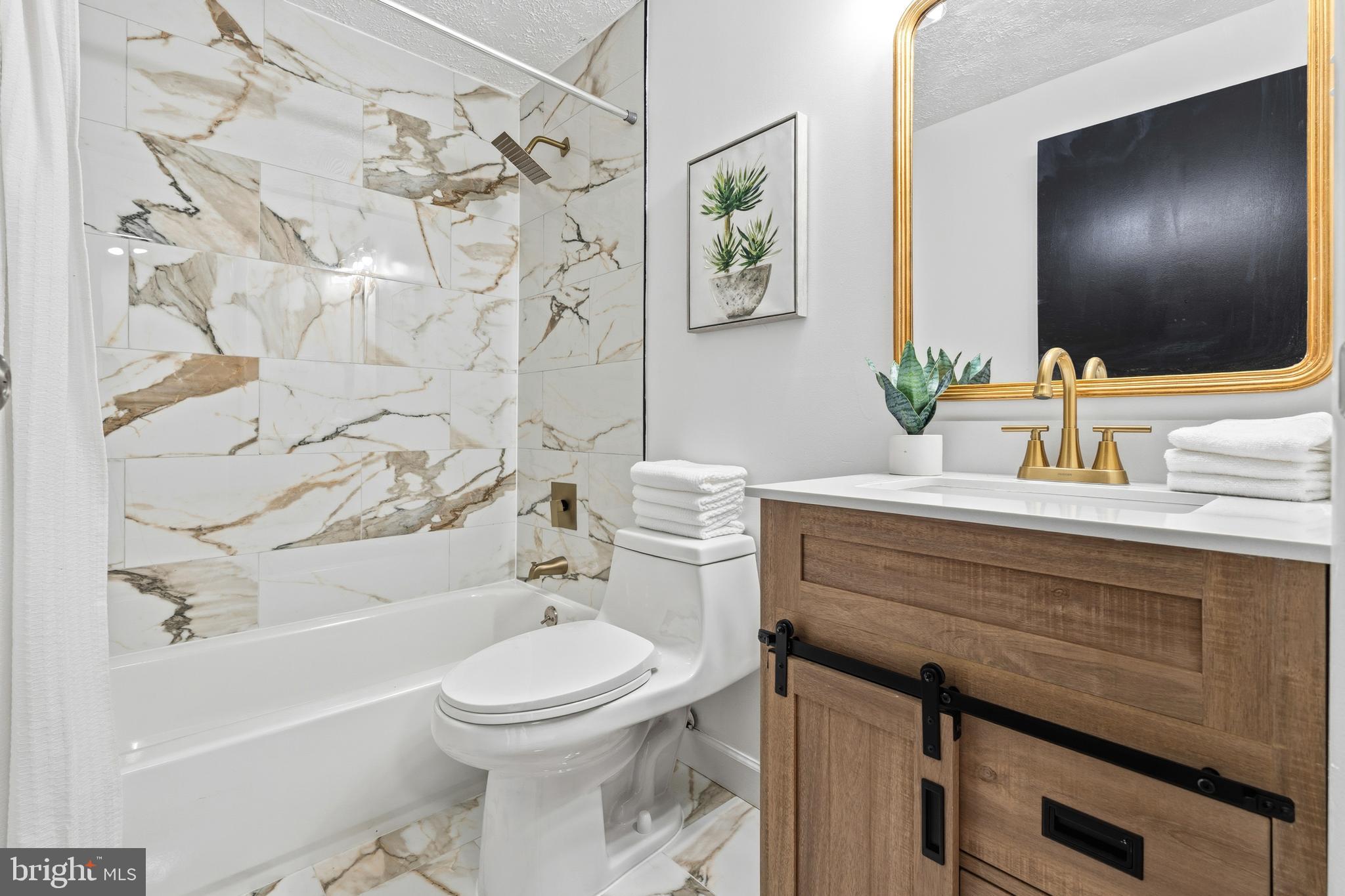 WESTLEIGH - Residential