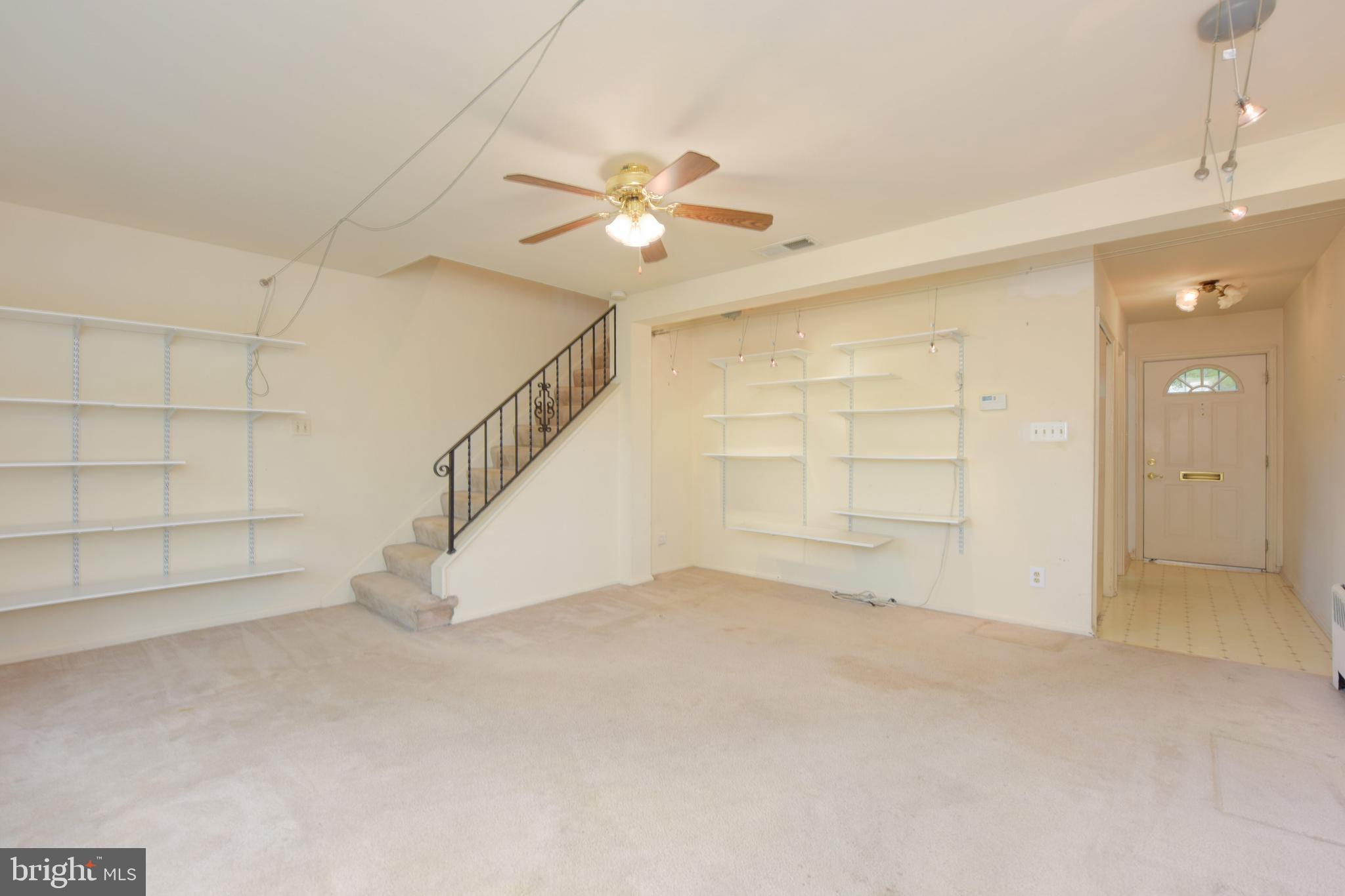 WARWICK VILLAGE - Residential