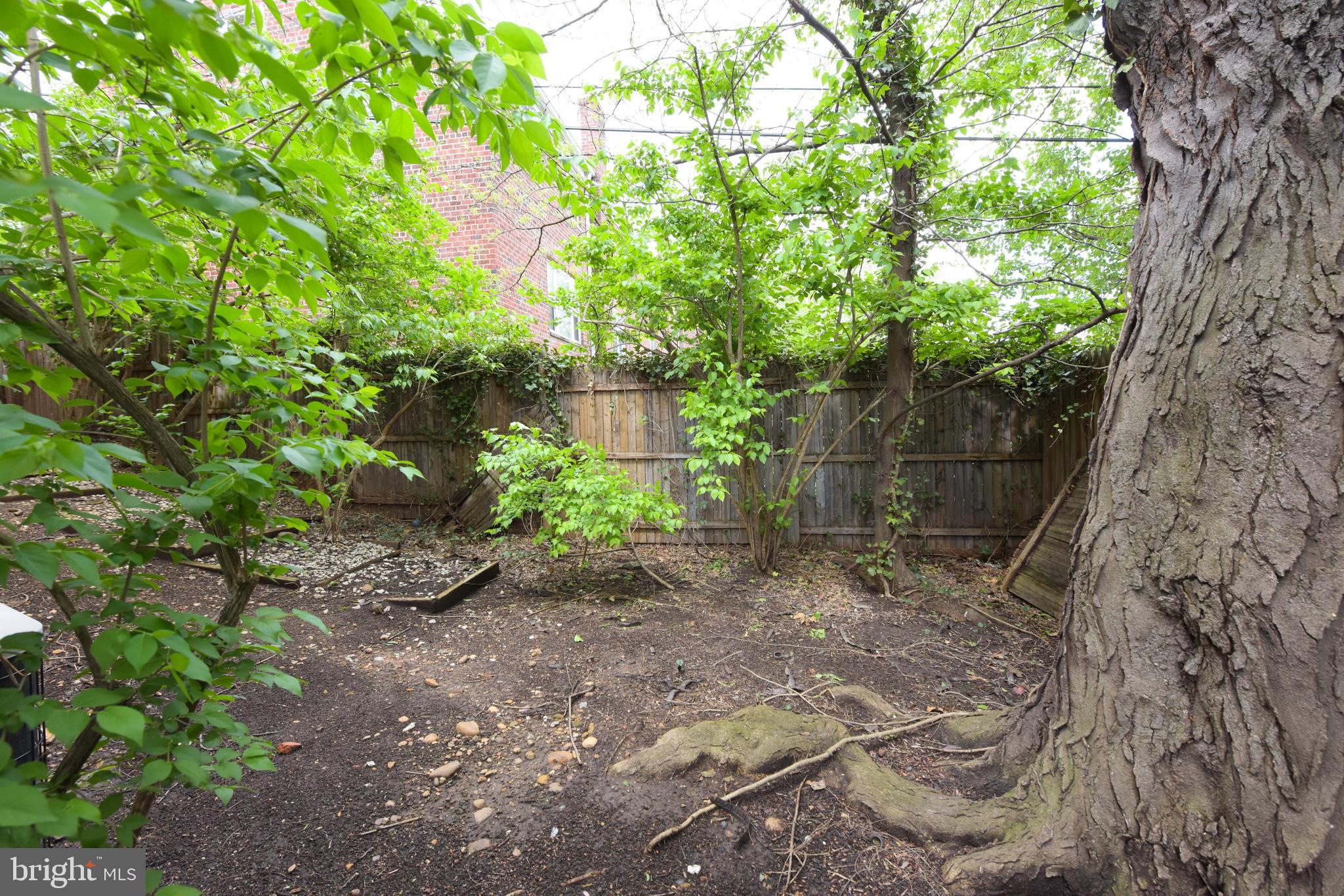 WARWICK VILLAGE - Residential