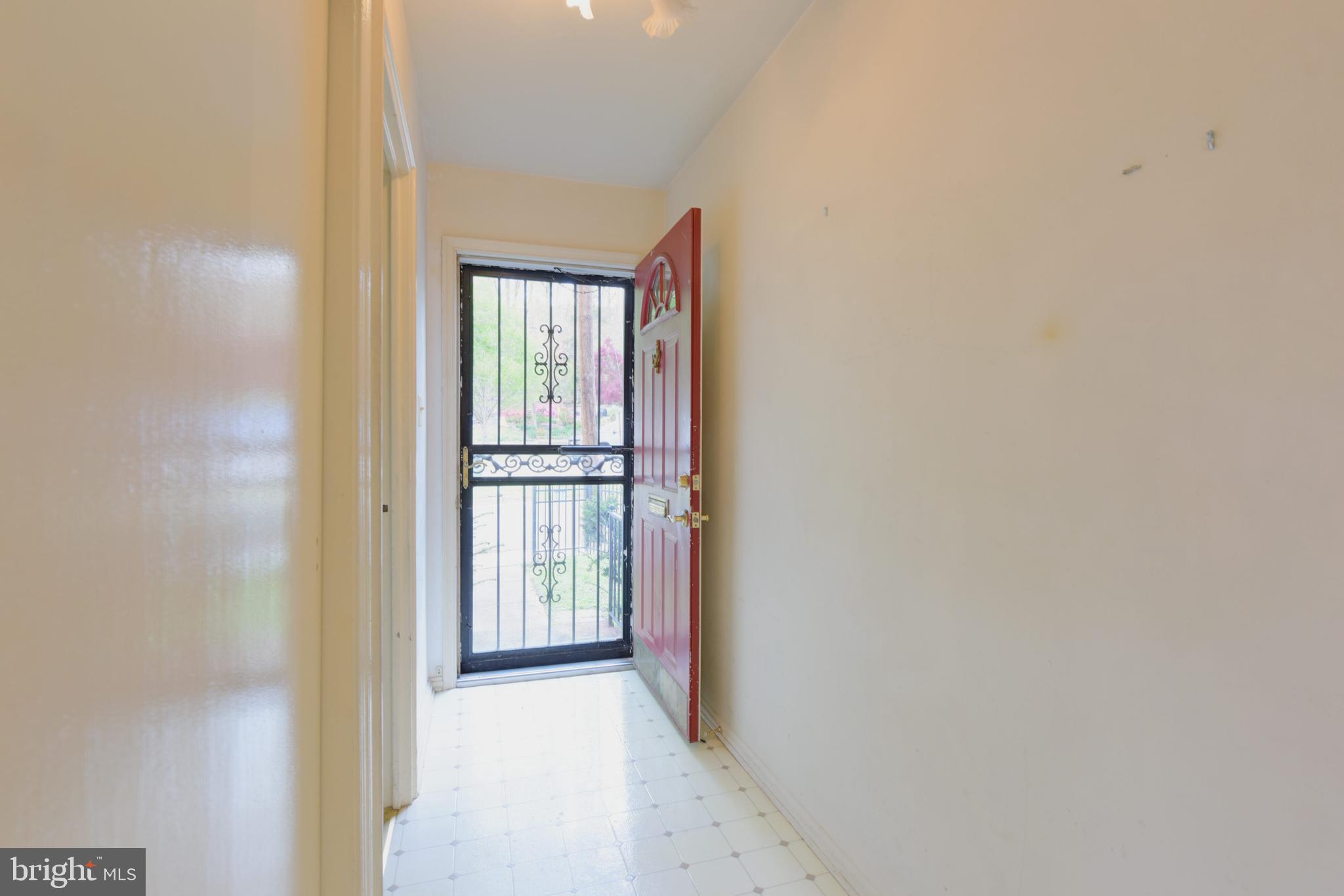 WARWICK VILLAGE - Residential