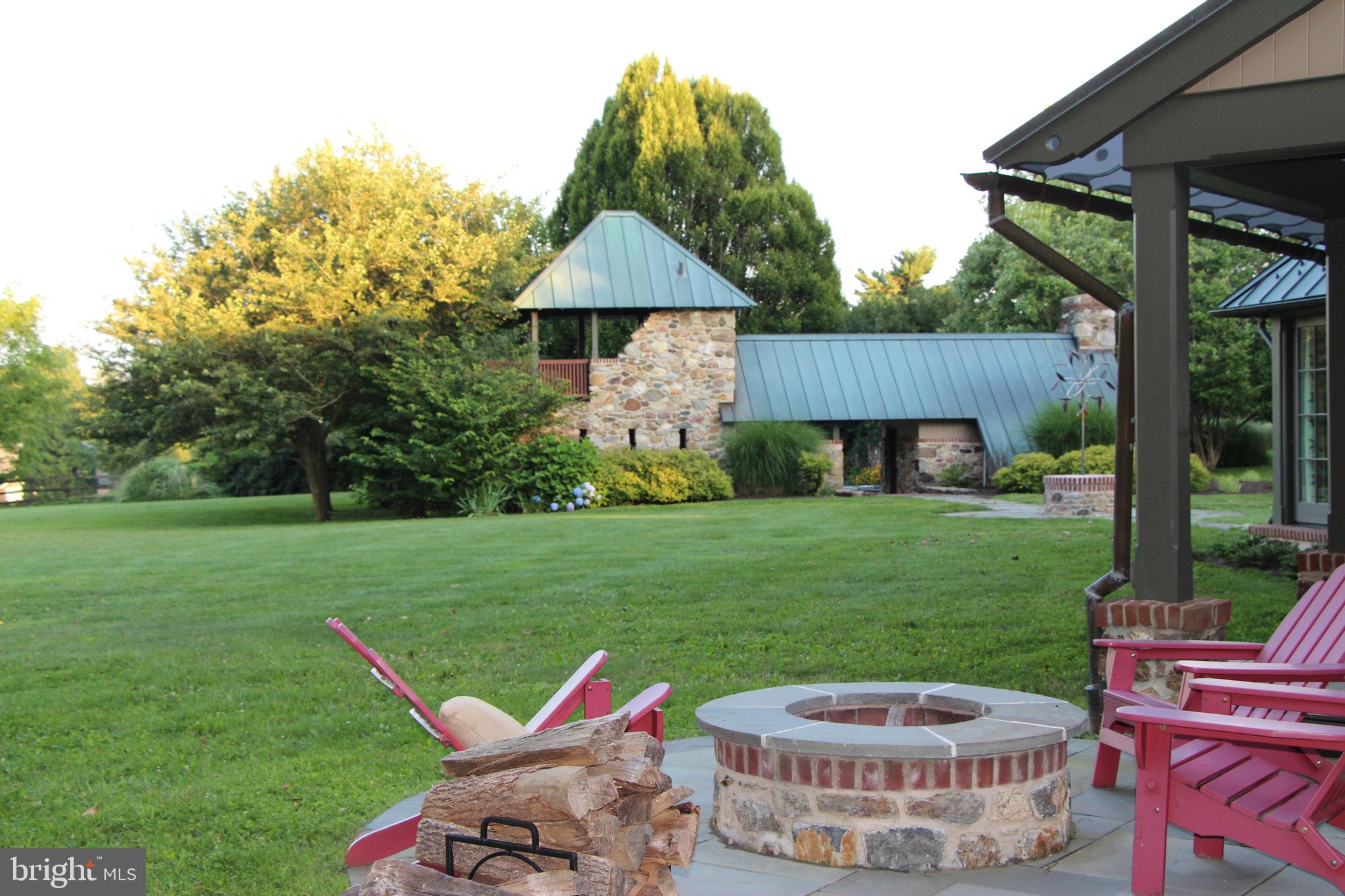 RADNOR HUNT - Residential