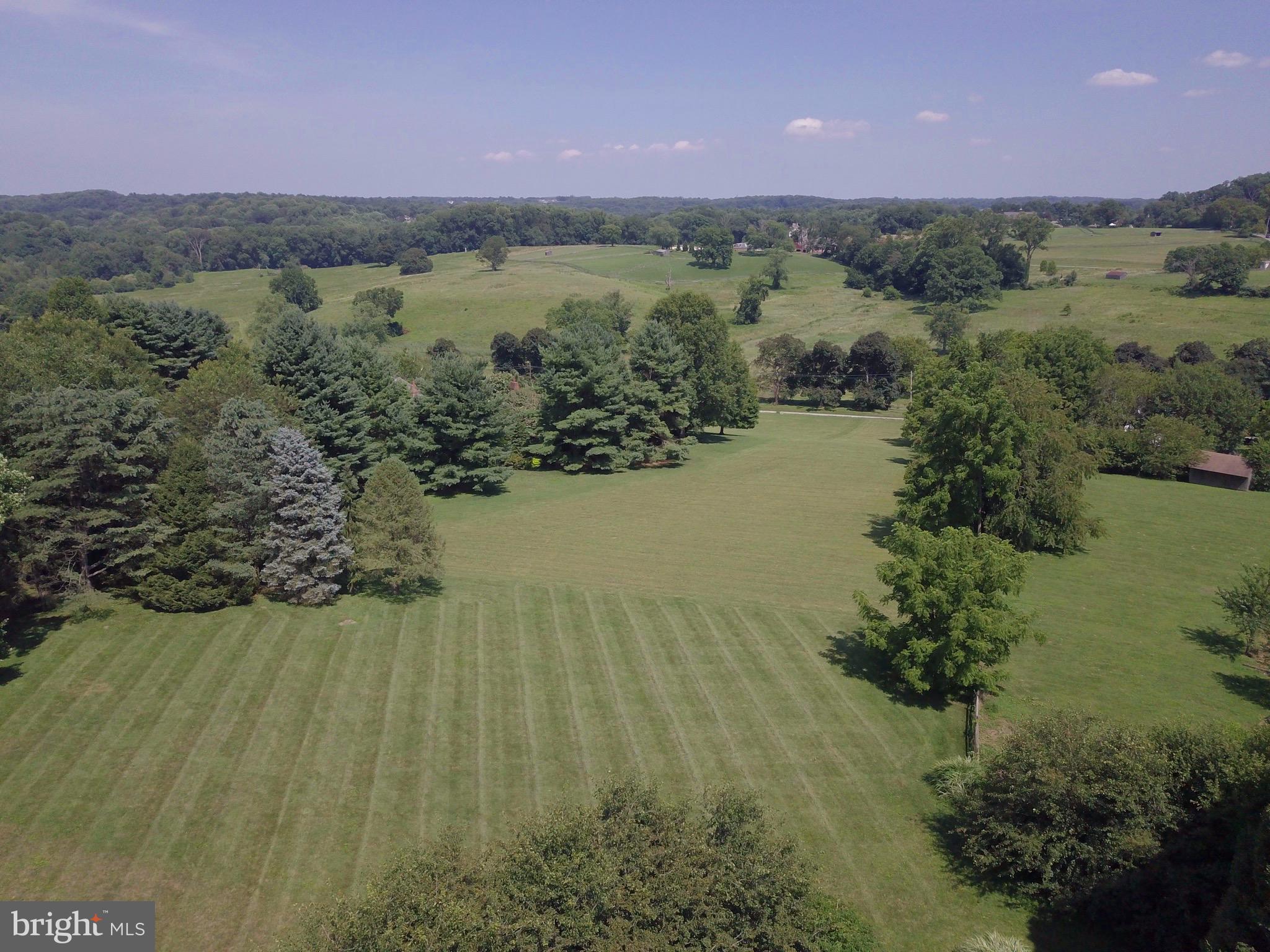 RADNOR HUNT - Residential